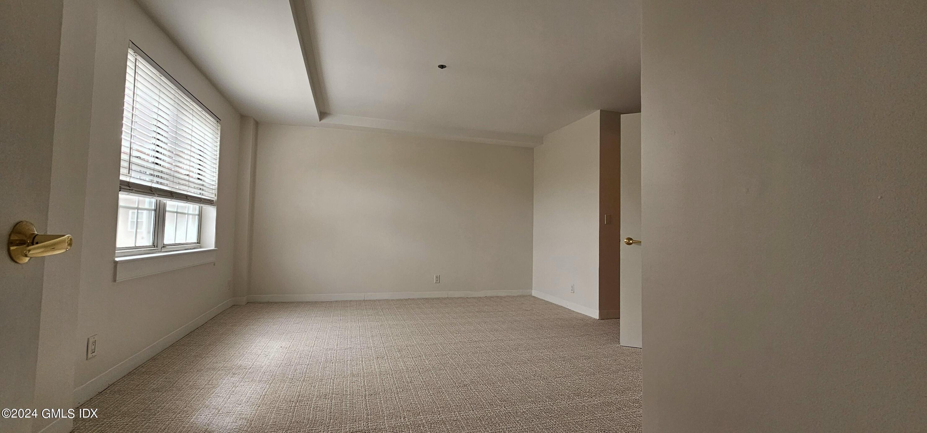 59 Courtland Avenue, 2L