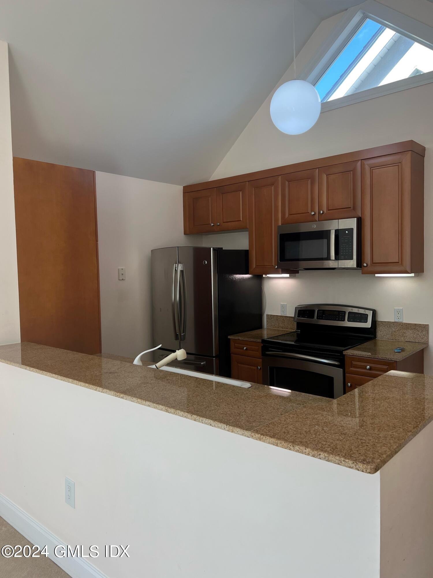 2 Homestead Lane, 406