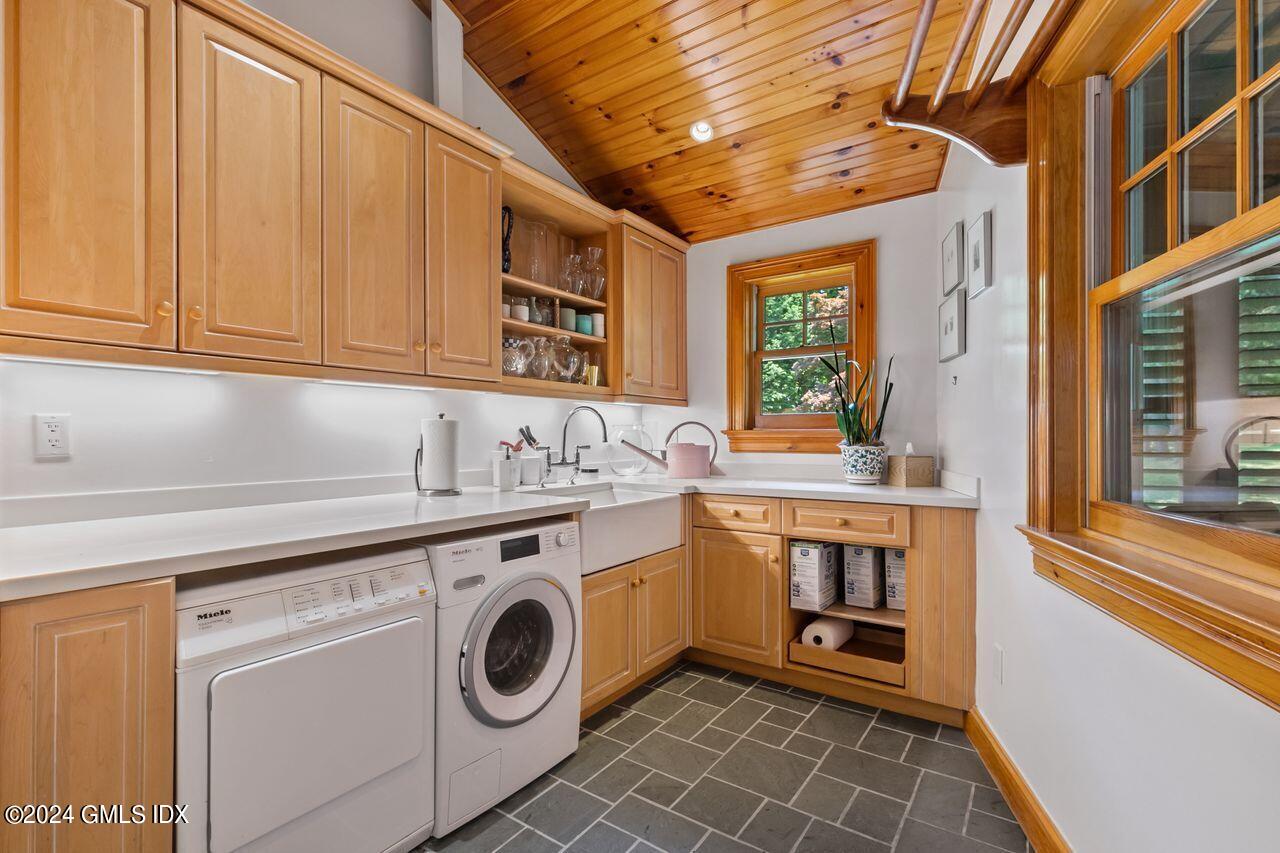 33 Richmond Hill Road