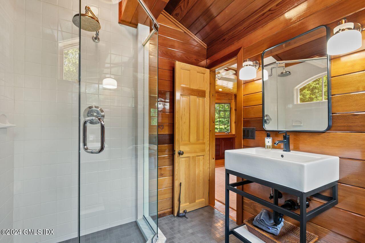 33 Richmond Hill Road