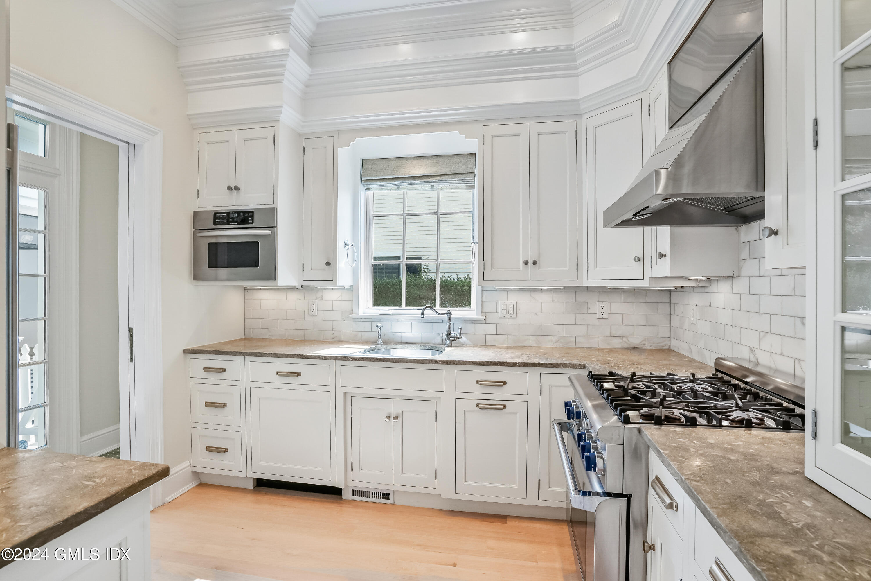 45 Orchard Place, East