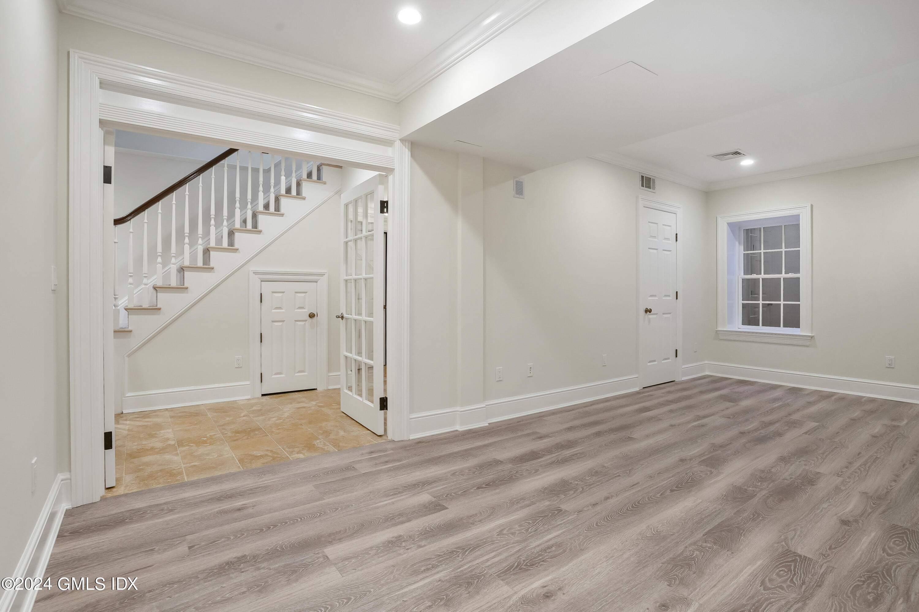 45 Orchard Place, East