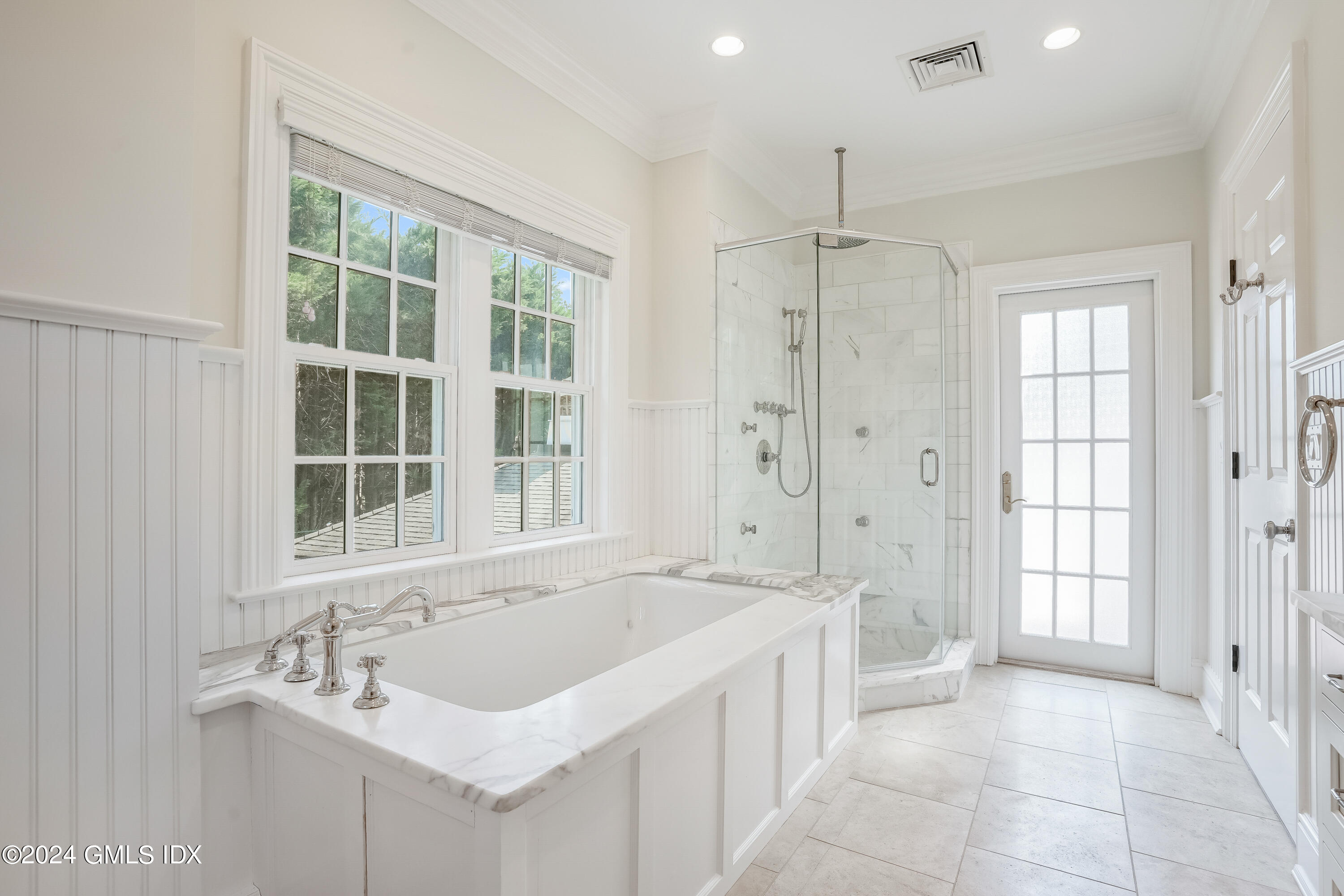 45 Orchard Place, East