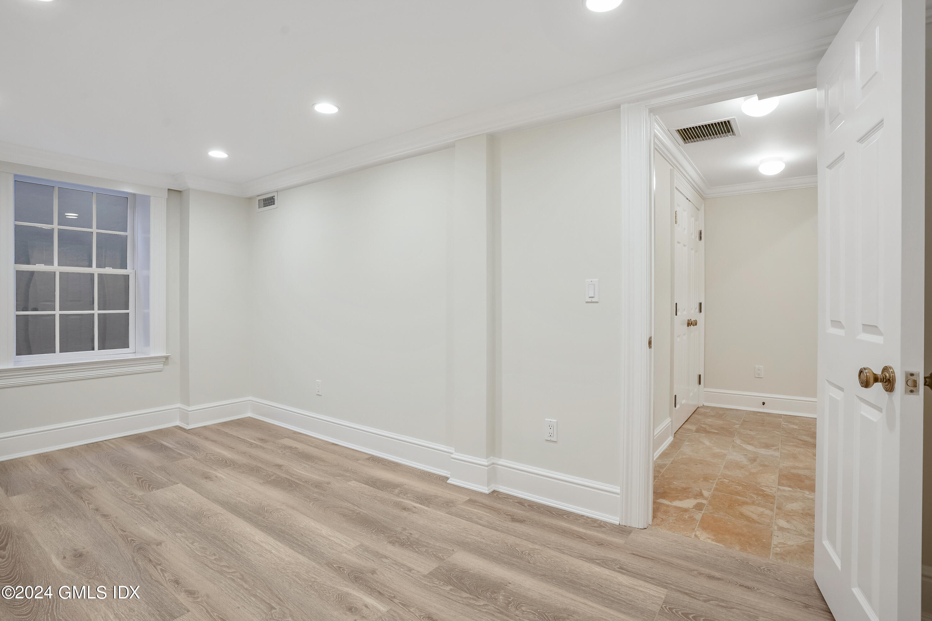 45 Orchard Place, East