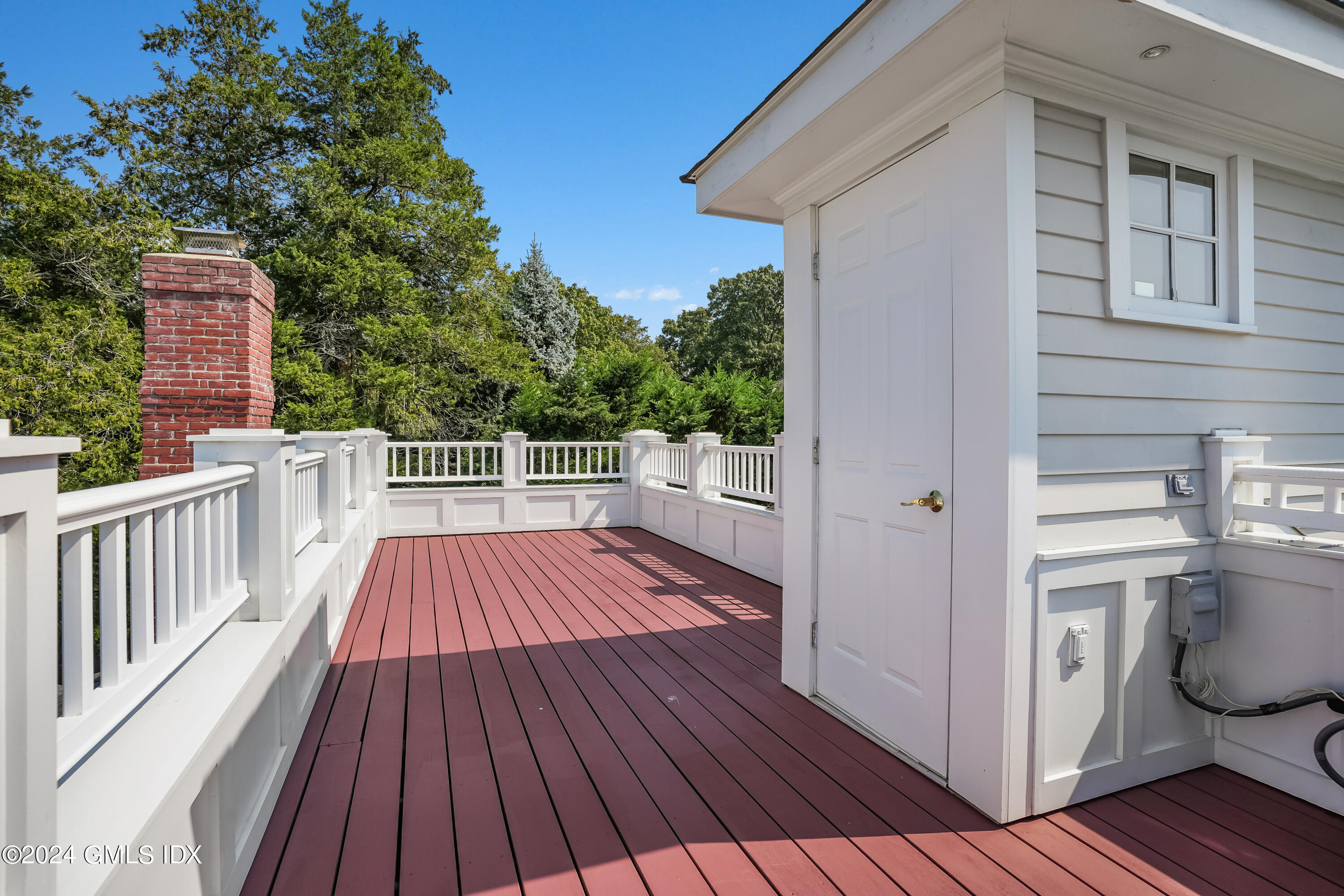 45 Orchard Place, East