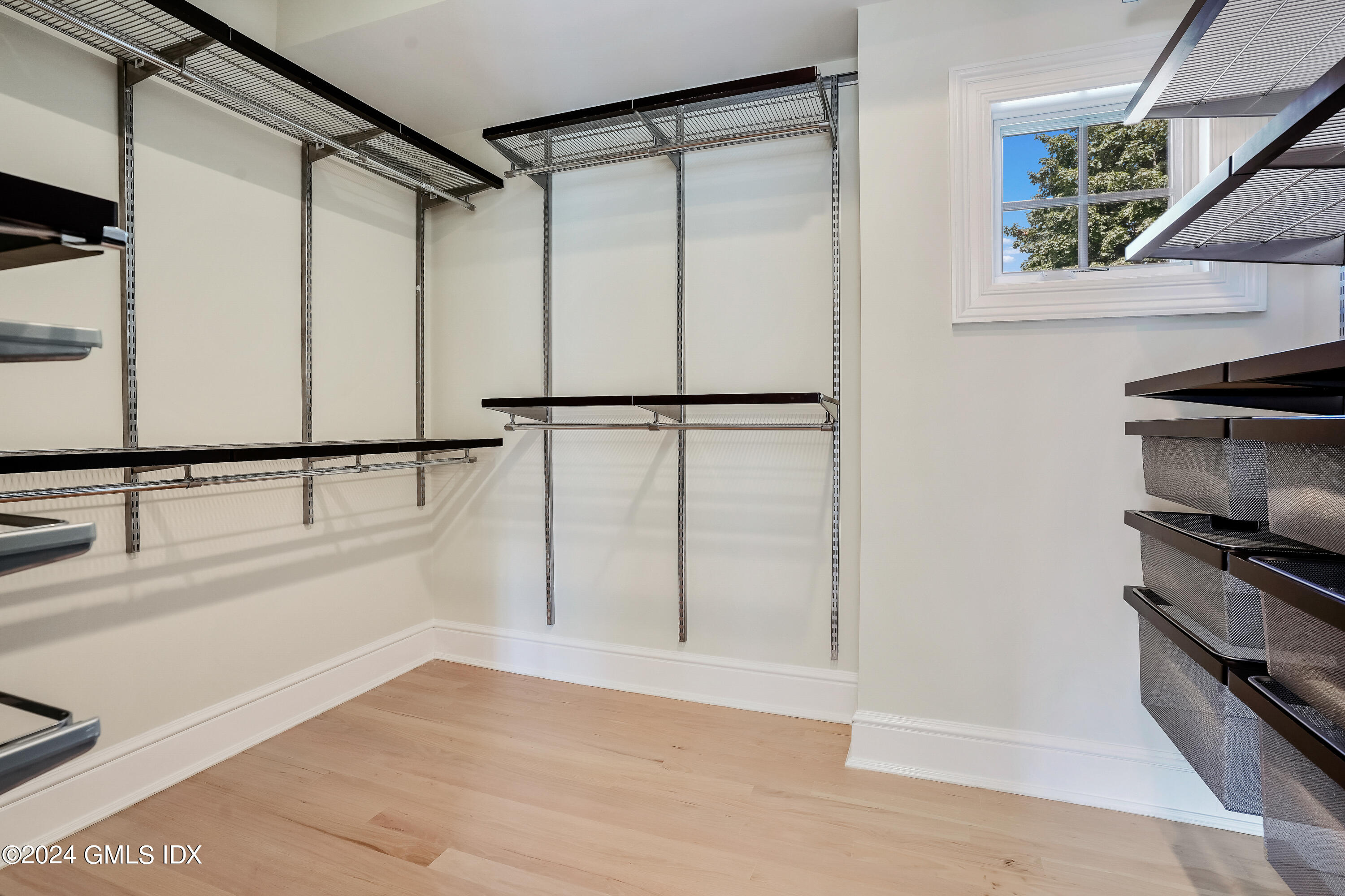 45 Orchard Place, East