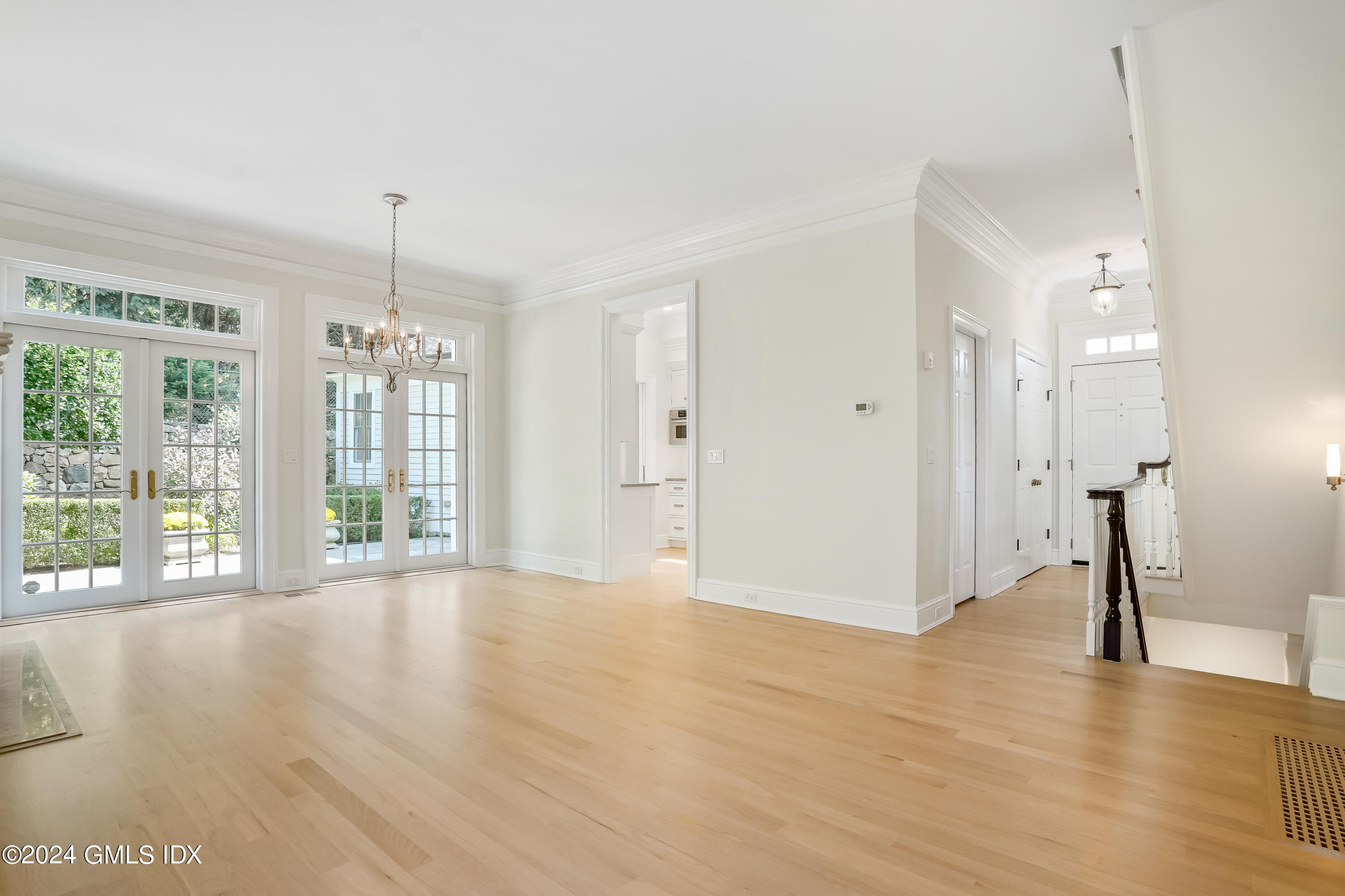 45 Orchard Place, East