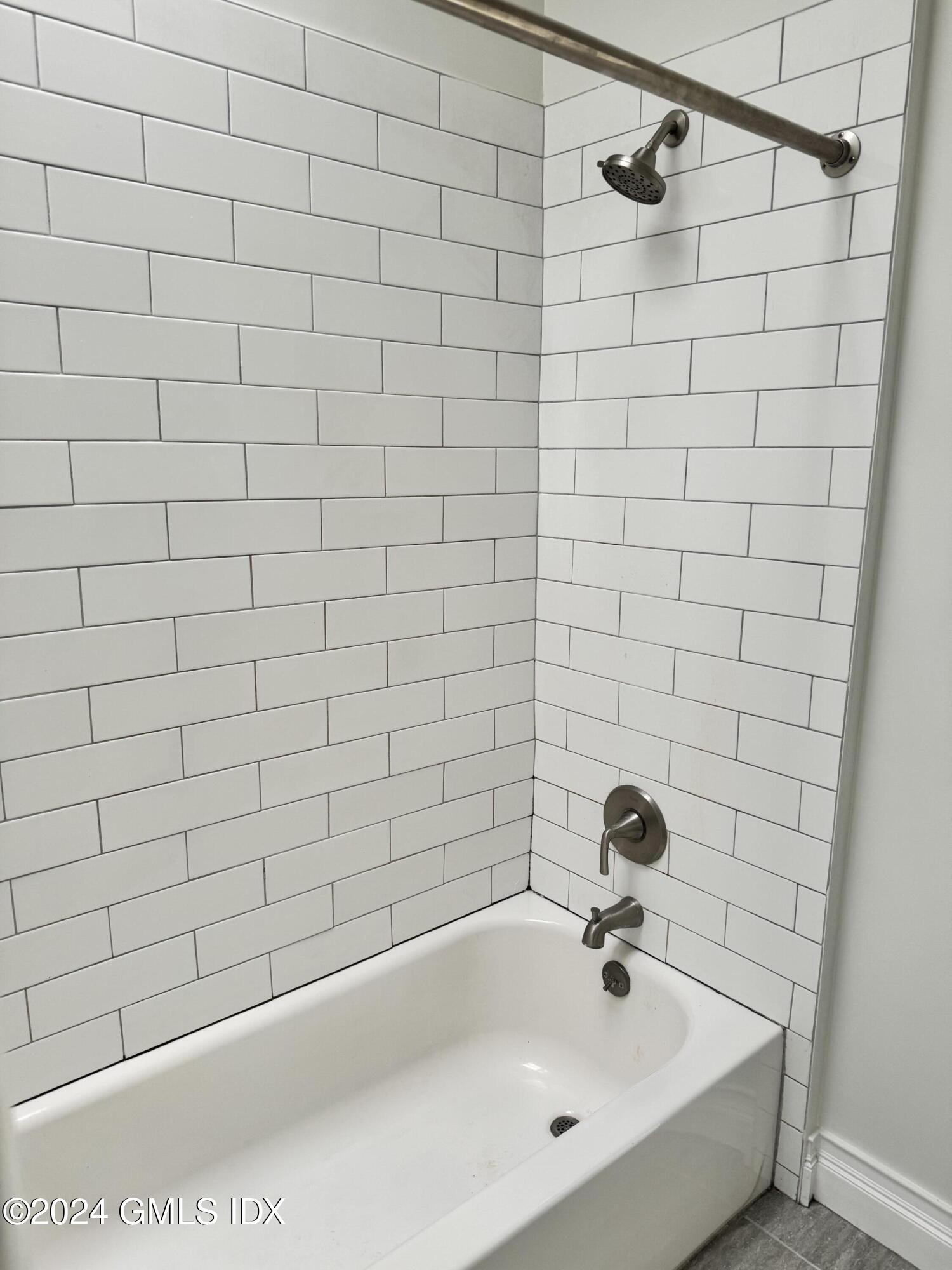 335 Greenwich Avenue Unit: Front