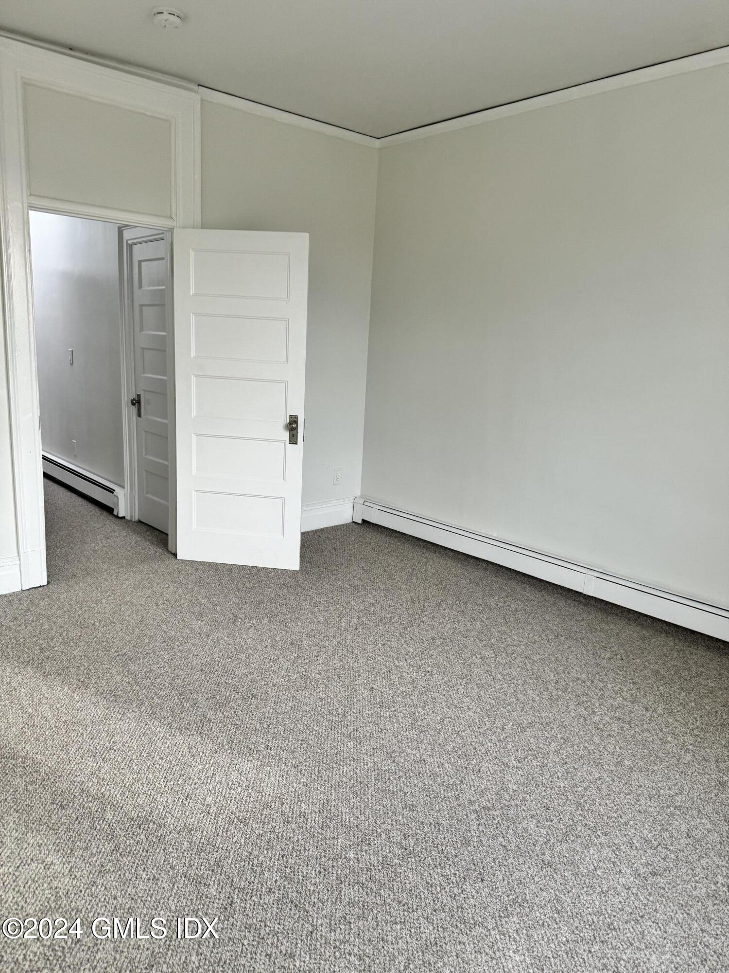 335 Greenwich Avenue Unit: Front