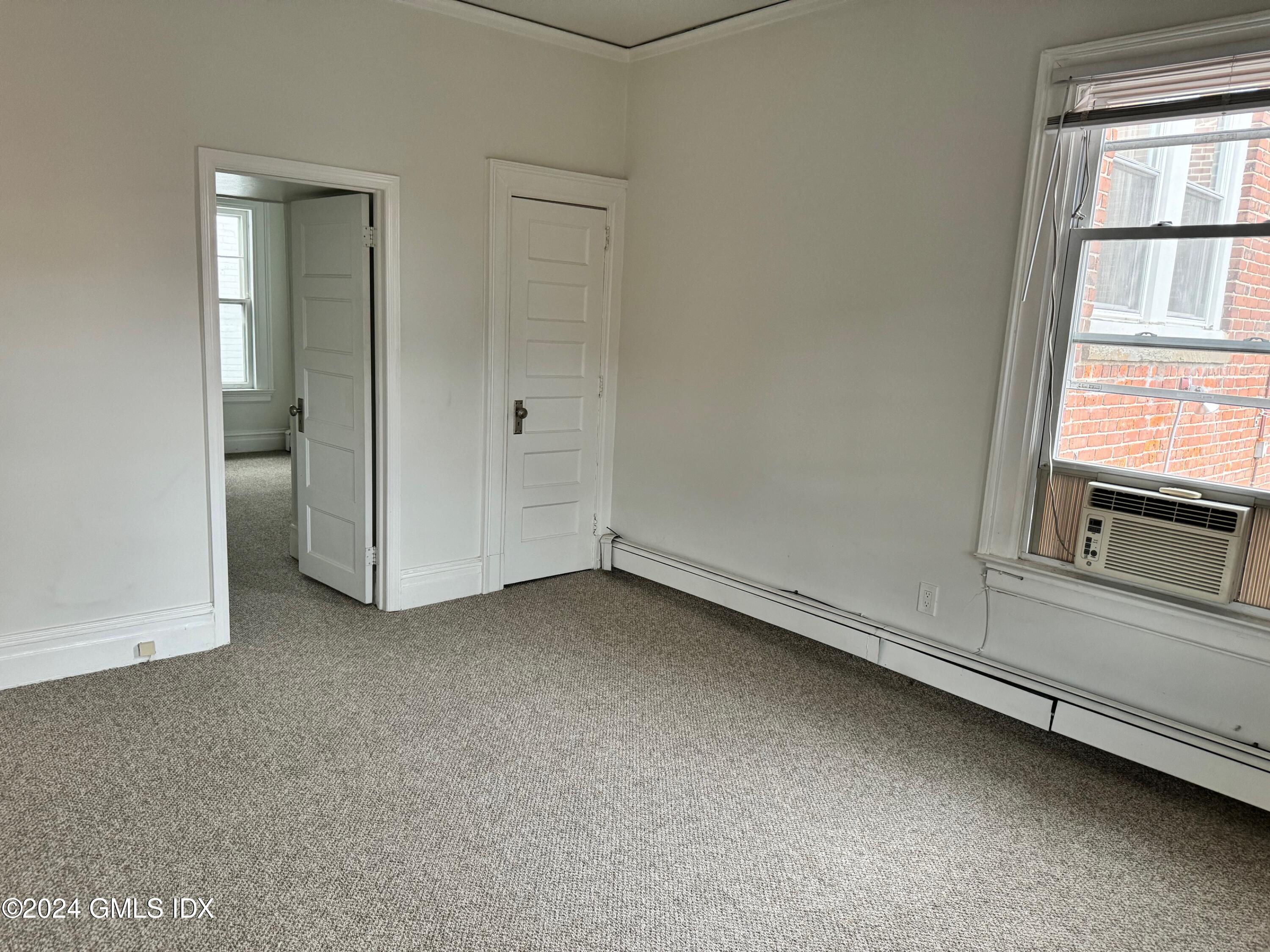 335 Greenwich Avenue Unit: Front
