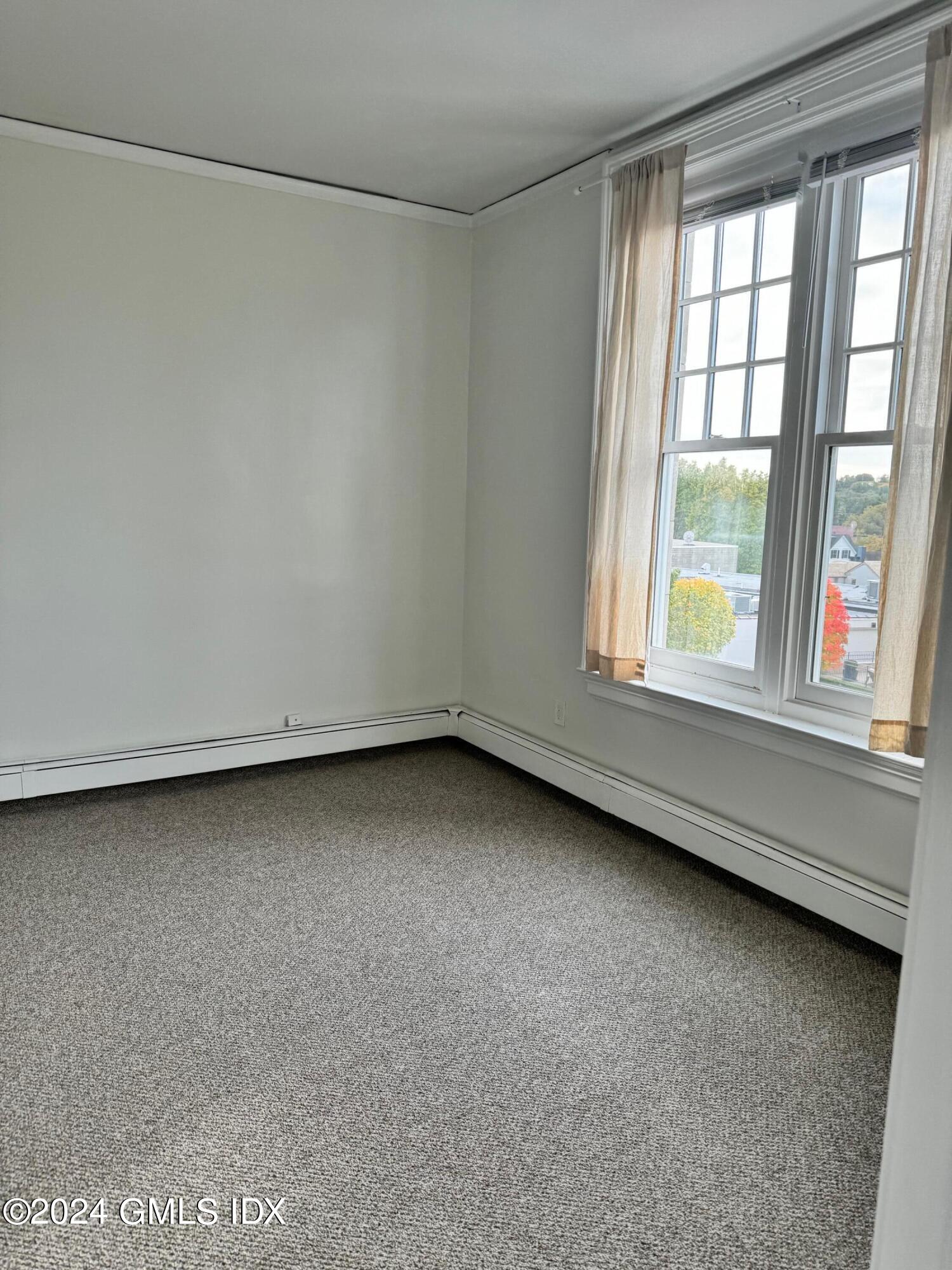 335 Greenwich Avenue Unit: Front