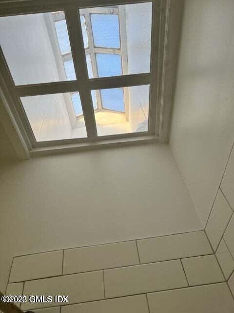 335 Greenwich Avenue Unit: Front