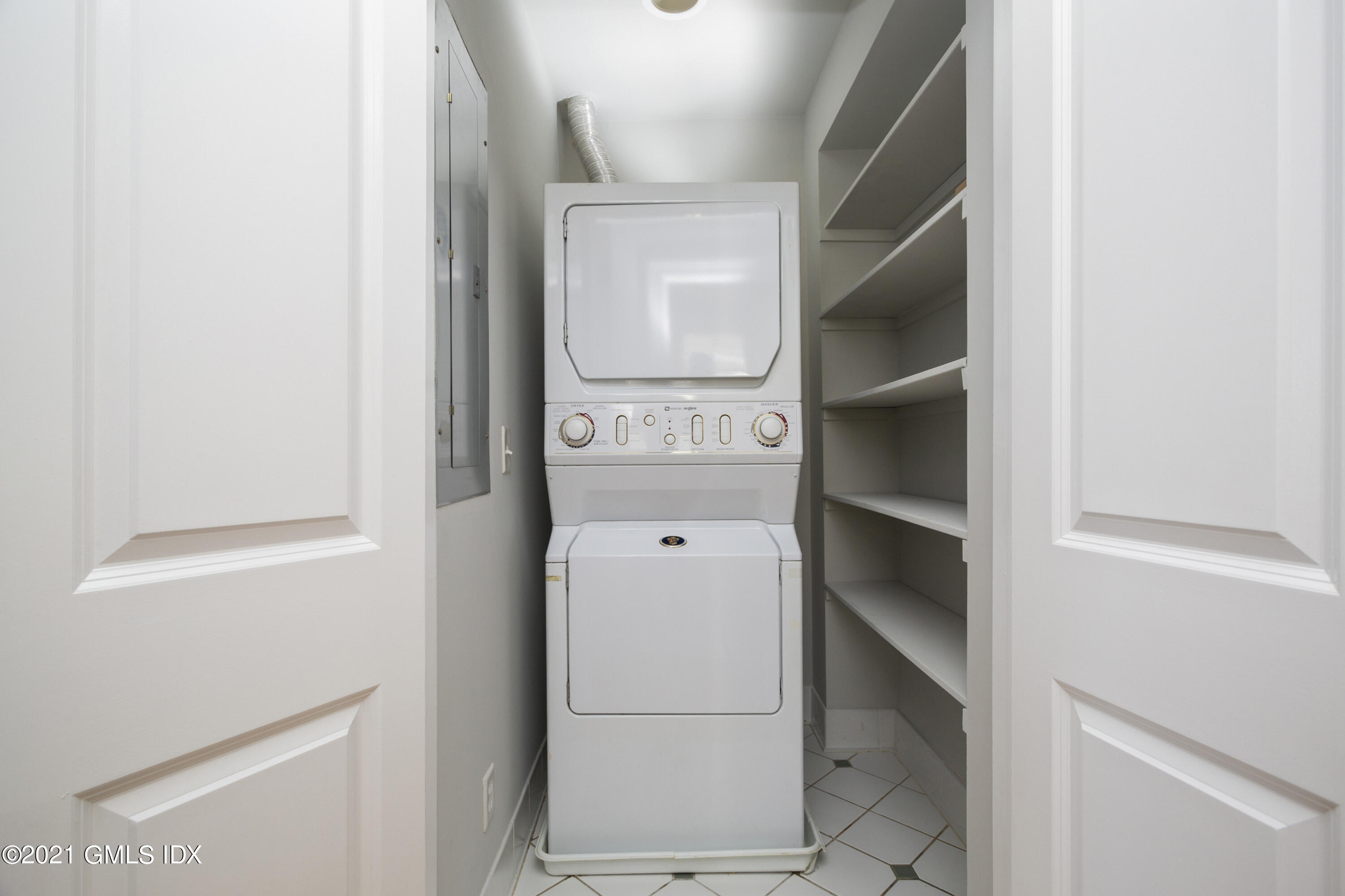 53 William Street, B