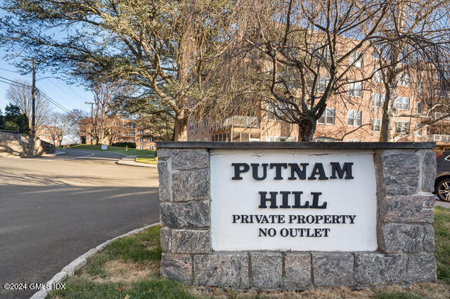3 Putnam Hill, 3C