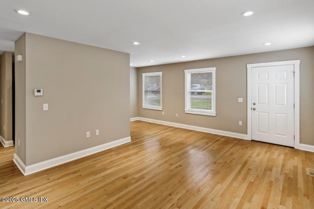 18 Charles Street, B