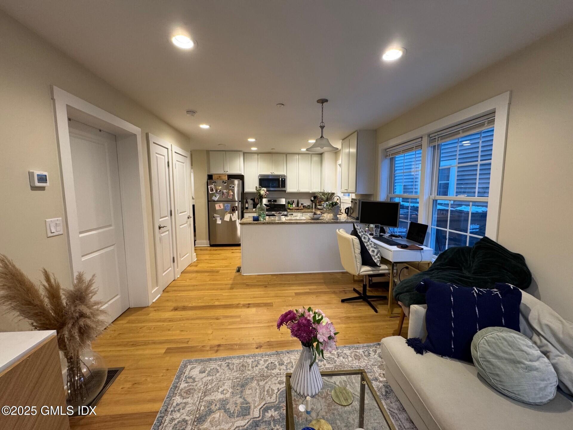 180 Hamilton Avenue, H