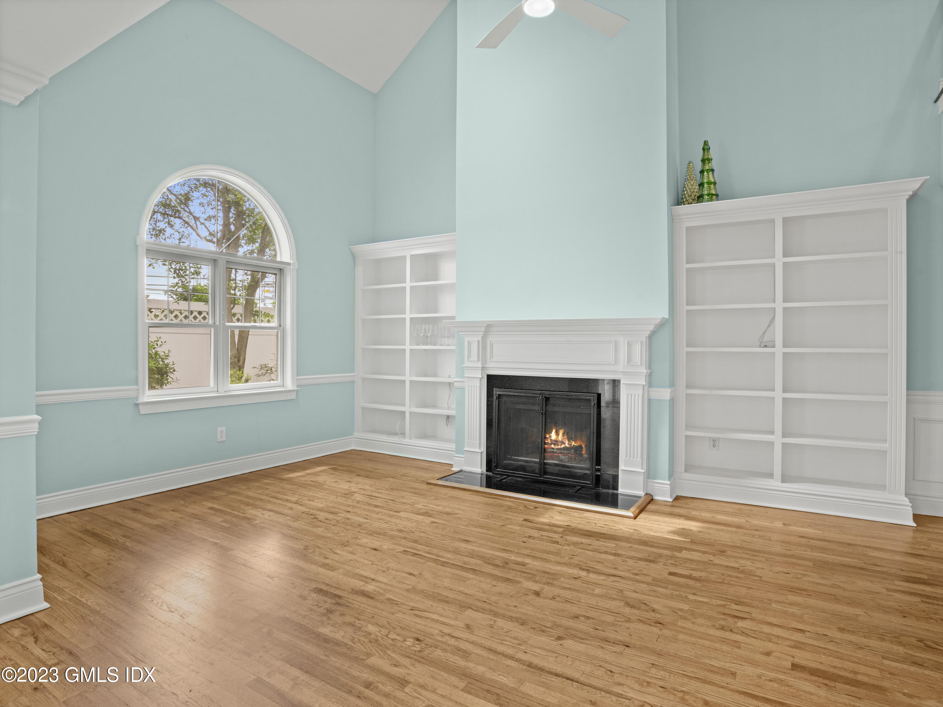 51 Forest Avenue, 94