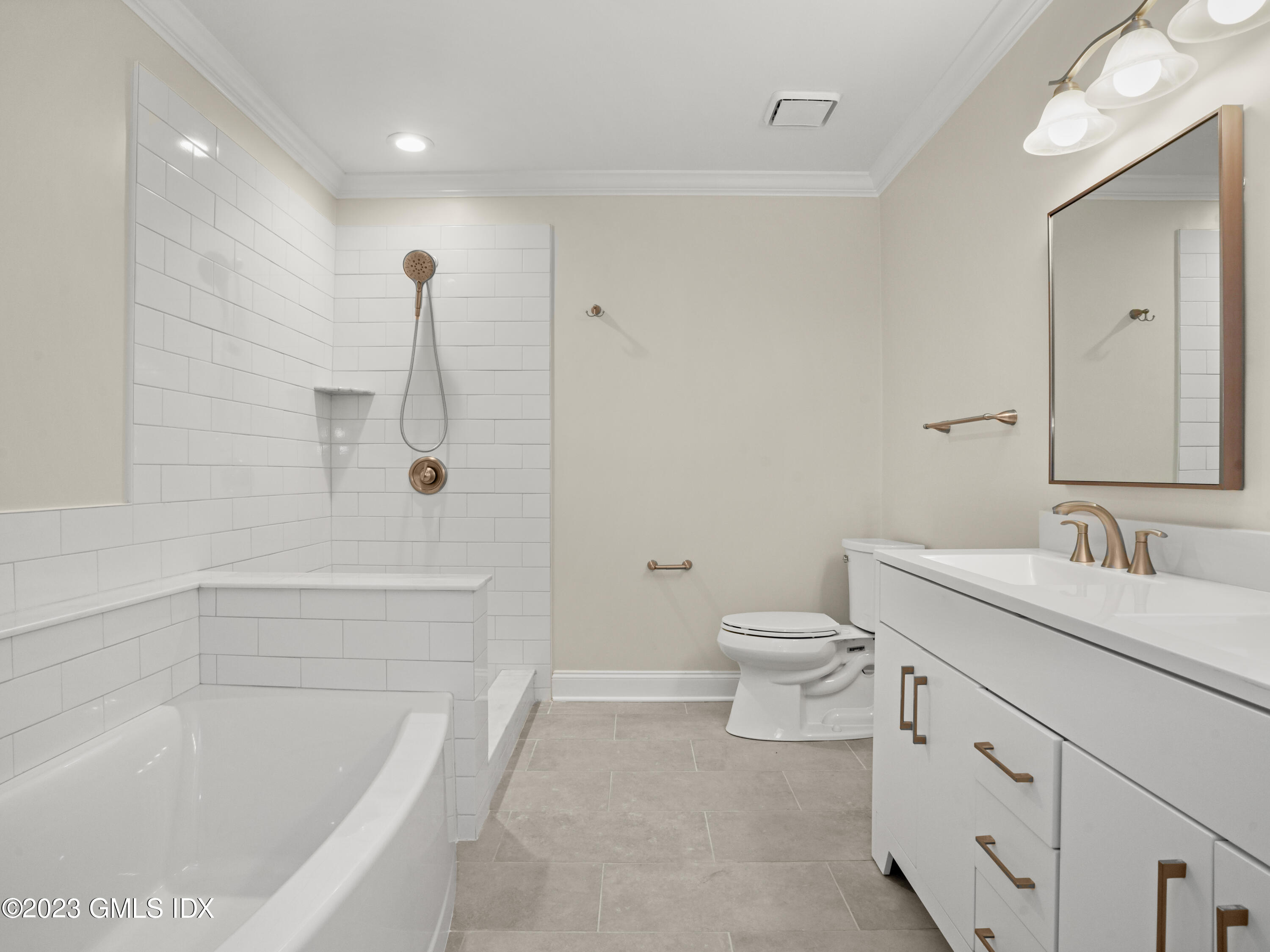 51 Forest Avenue, 94