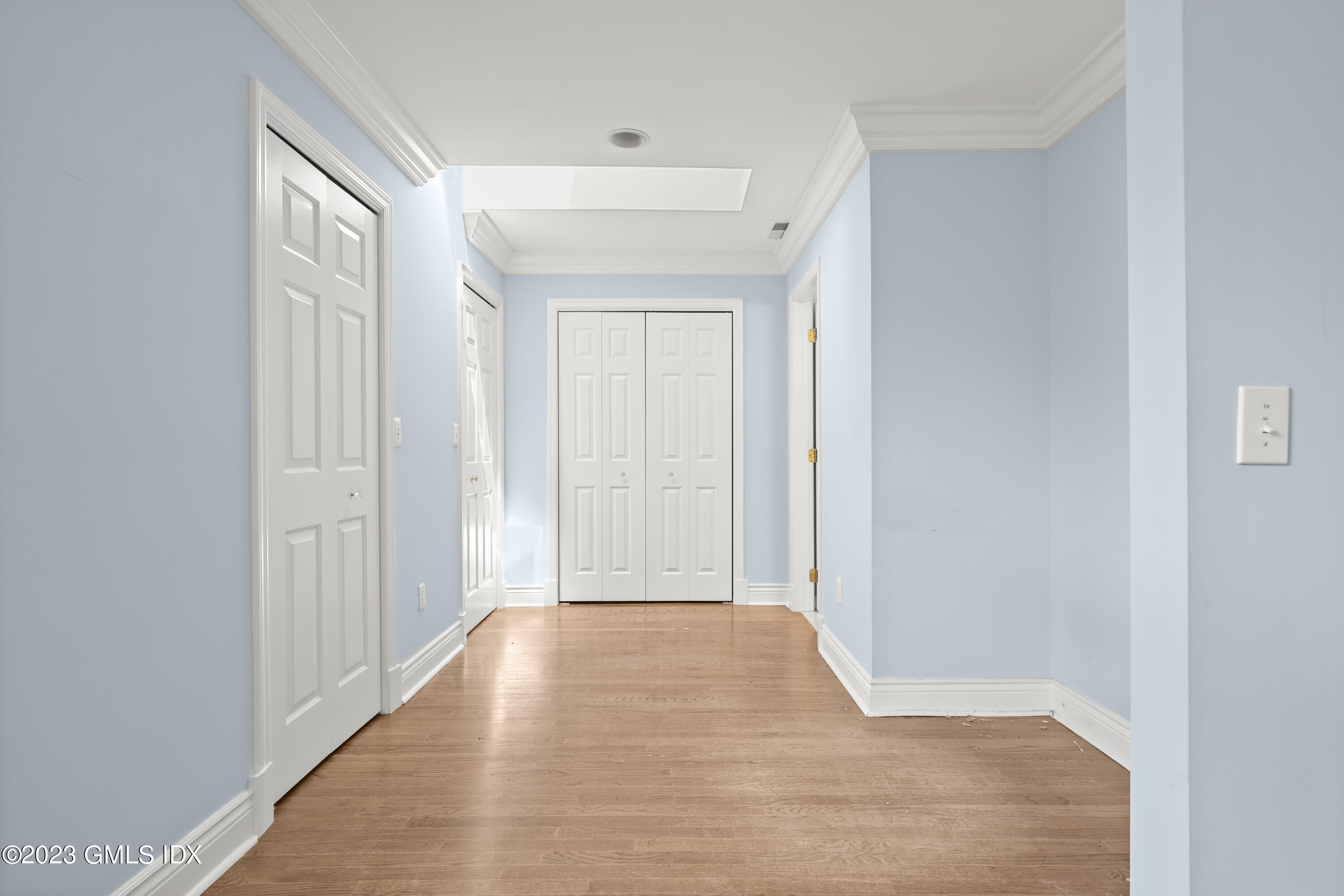 51 Forest Avenue, 94