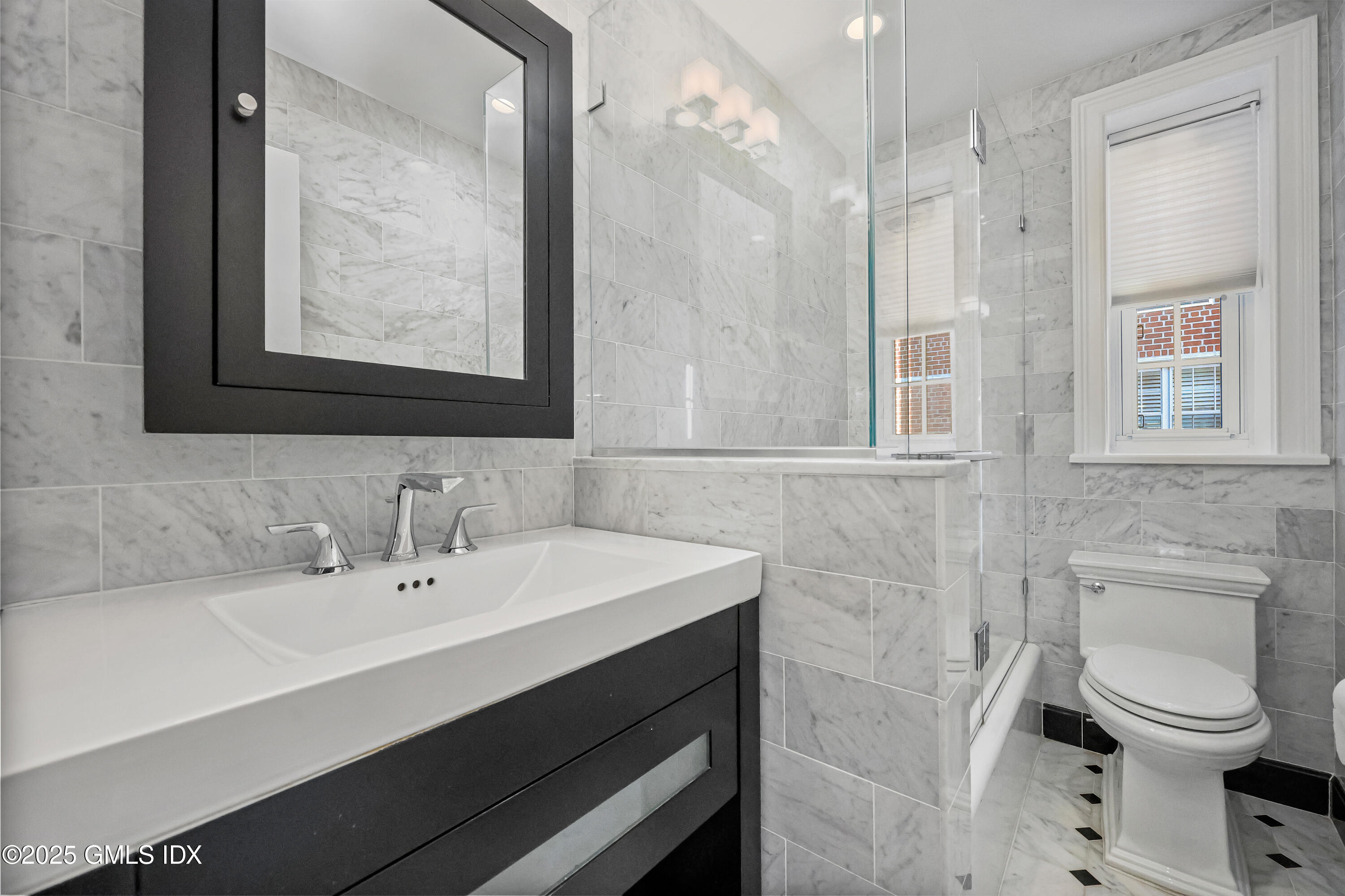 20 Church Street, A52