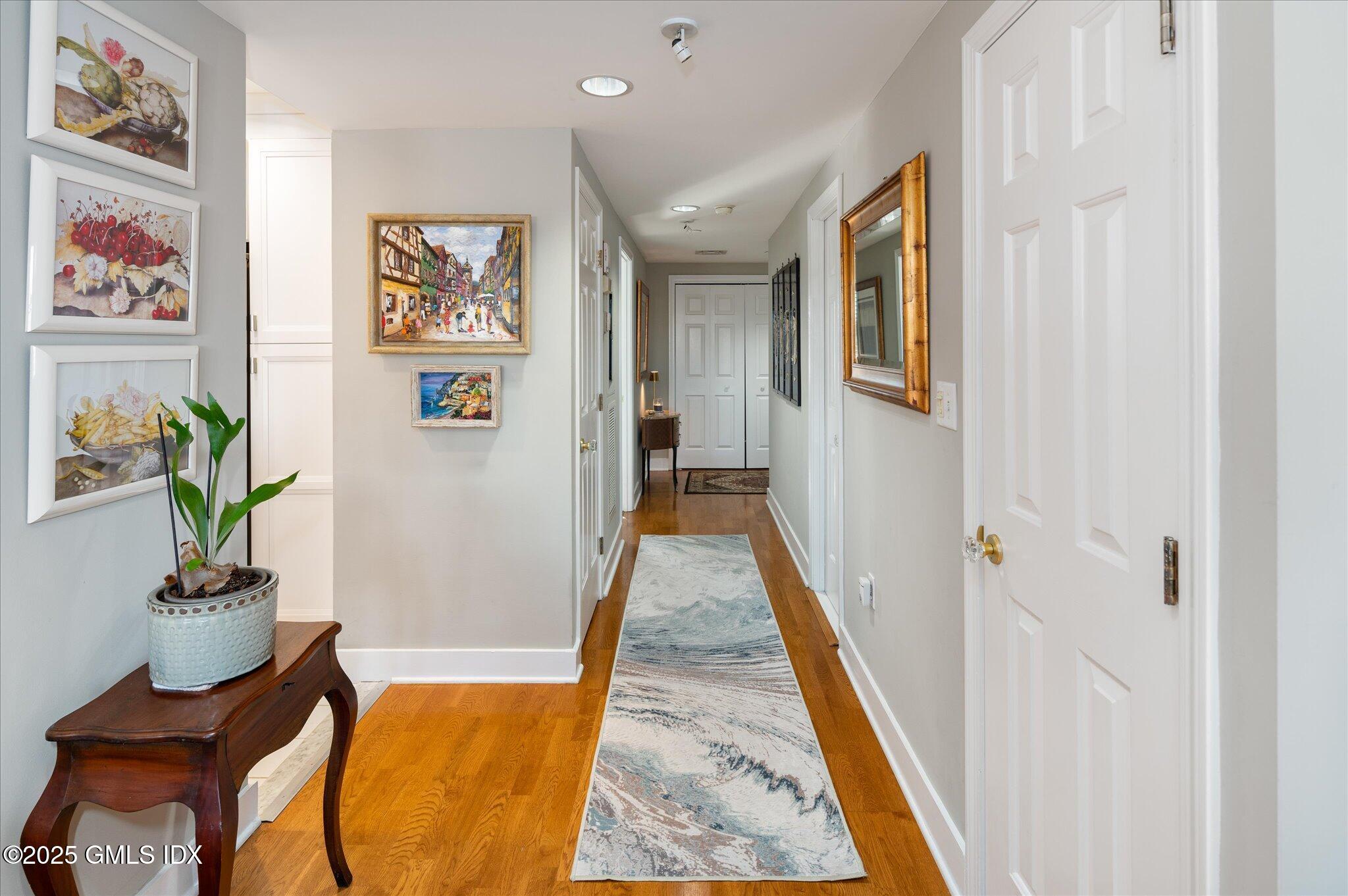 43 Harbor Drive, 509