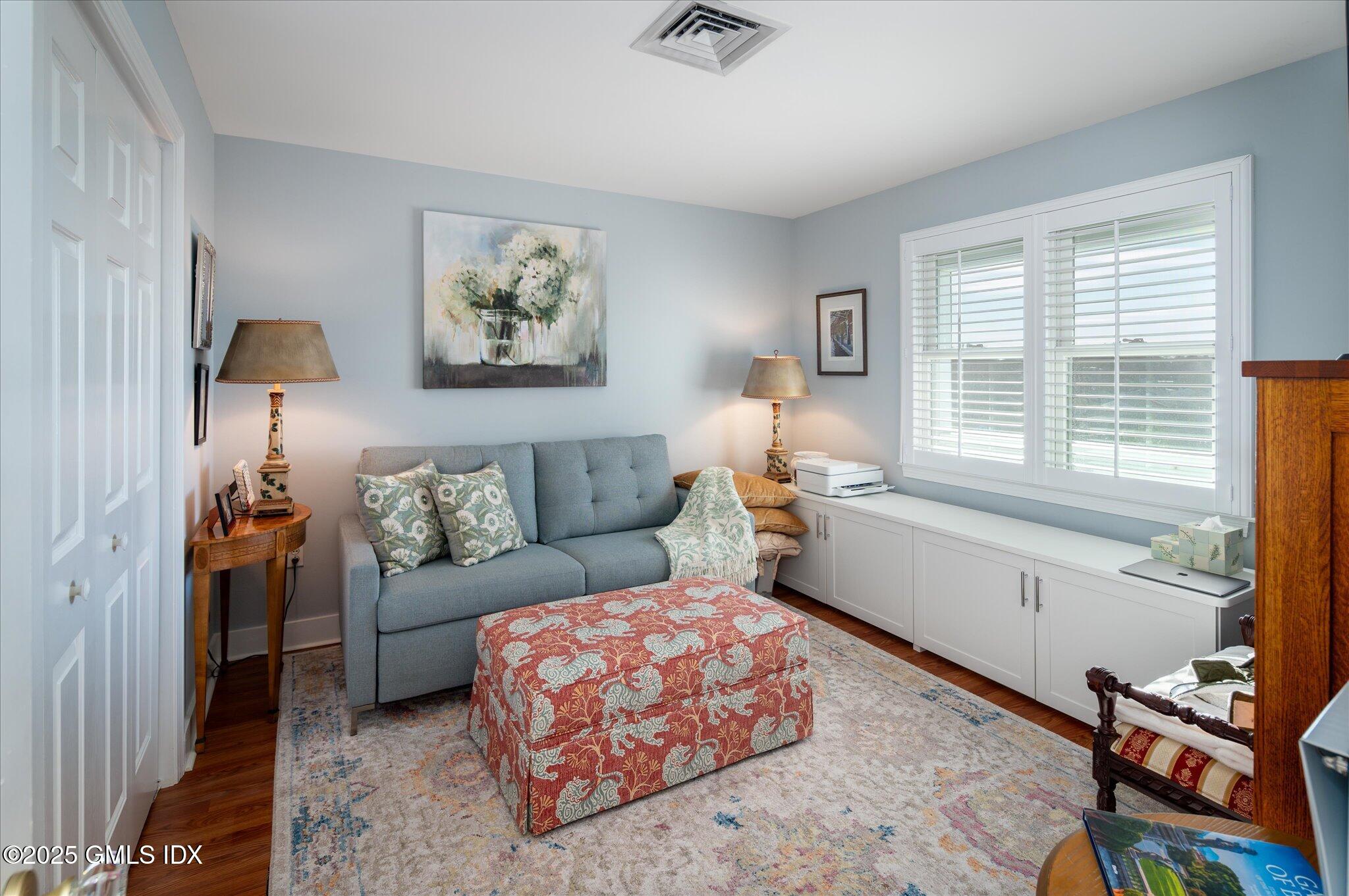 43 Harbor Drive, 509