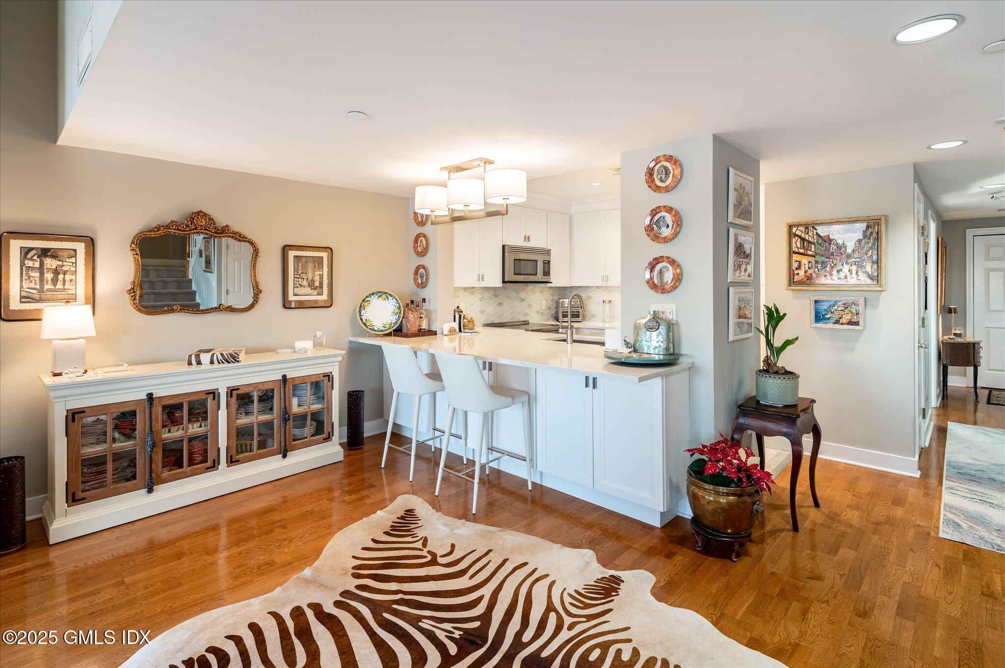 43 Harbor Drive, 509