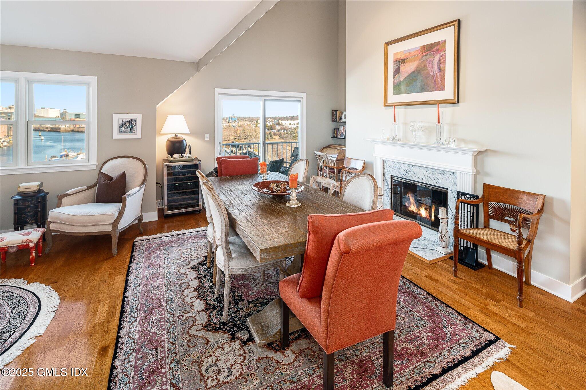 43 Harbor Drive, 509