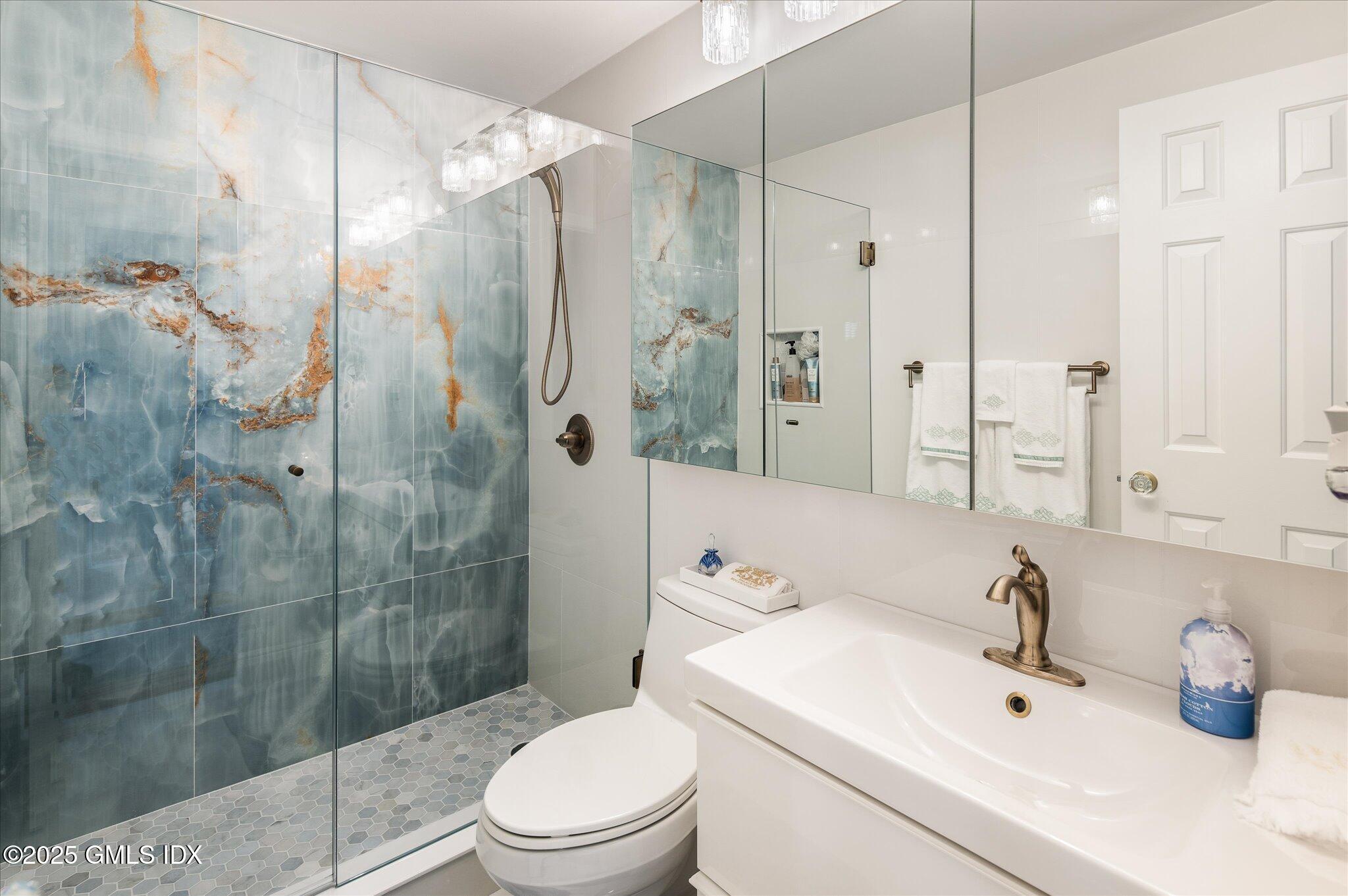 43 Harbor Drive, 509