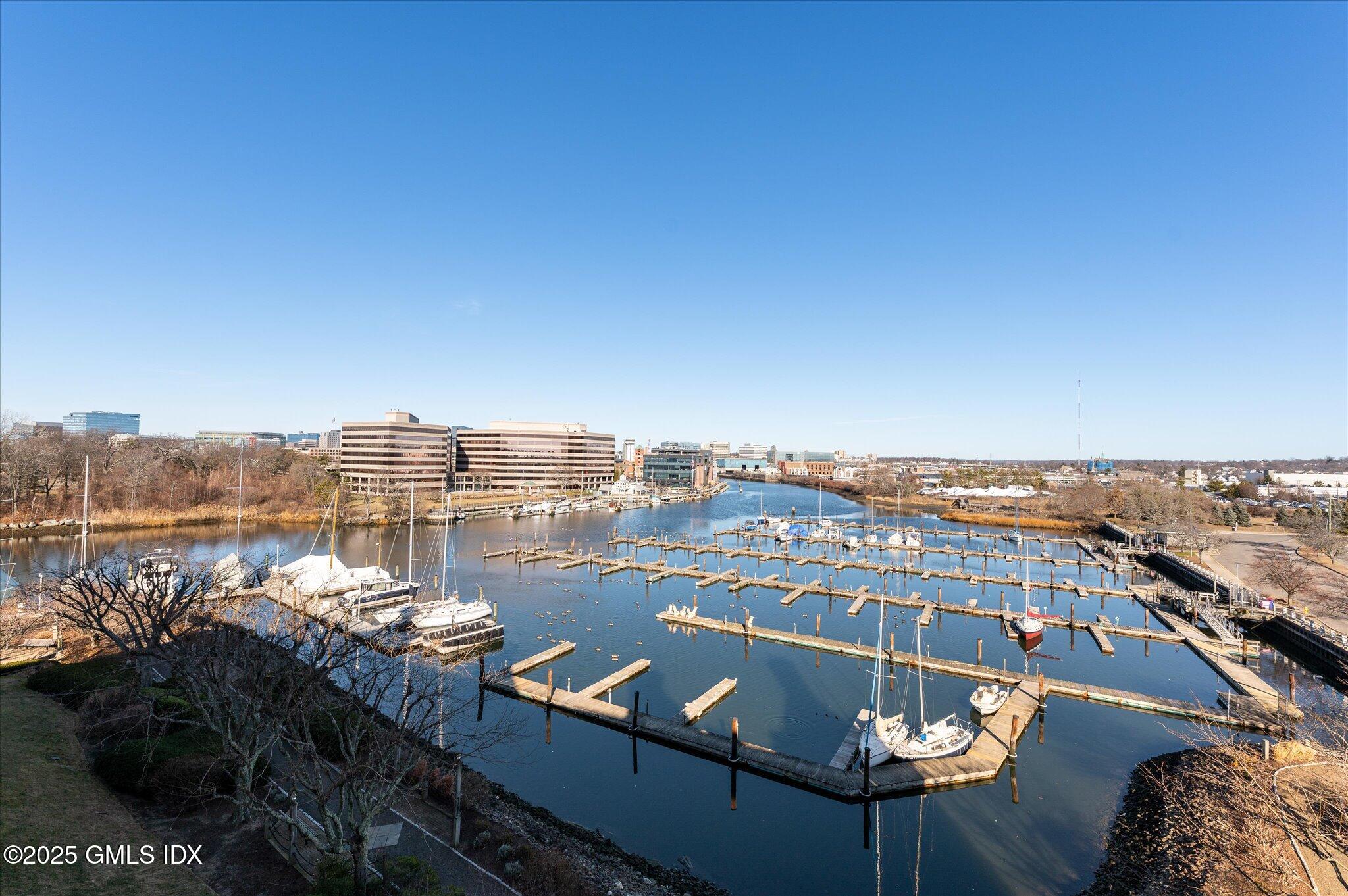 43 Harbor Drive, 509