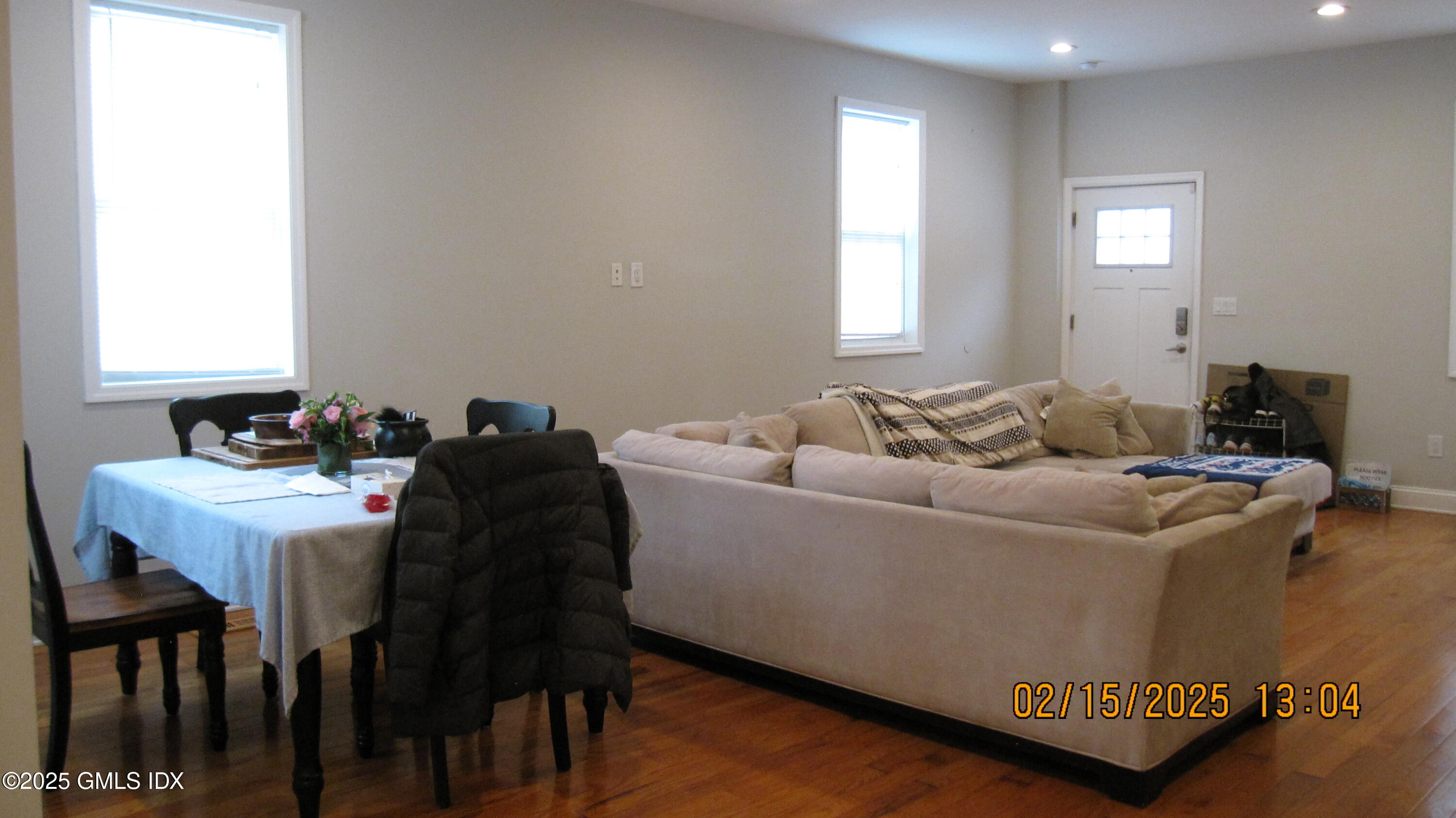 30 Glenville Street, 1