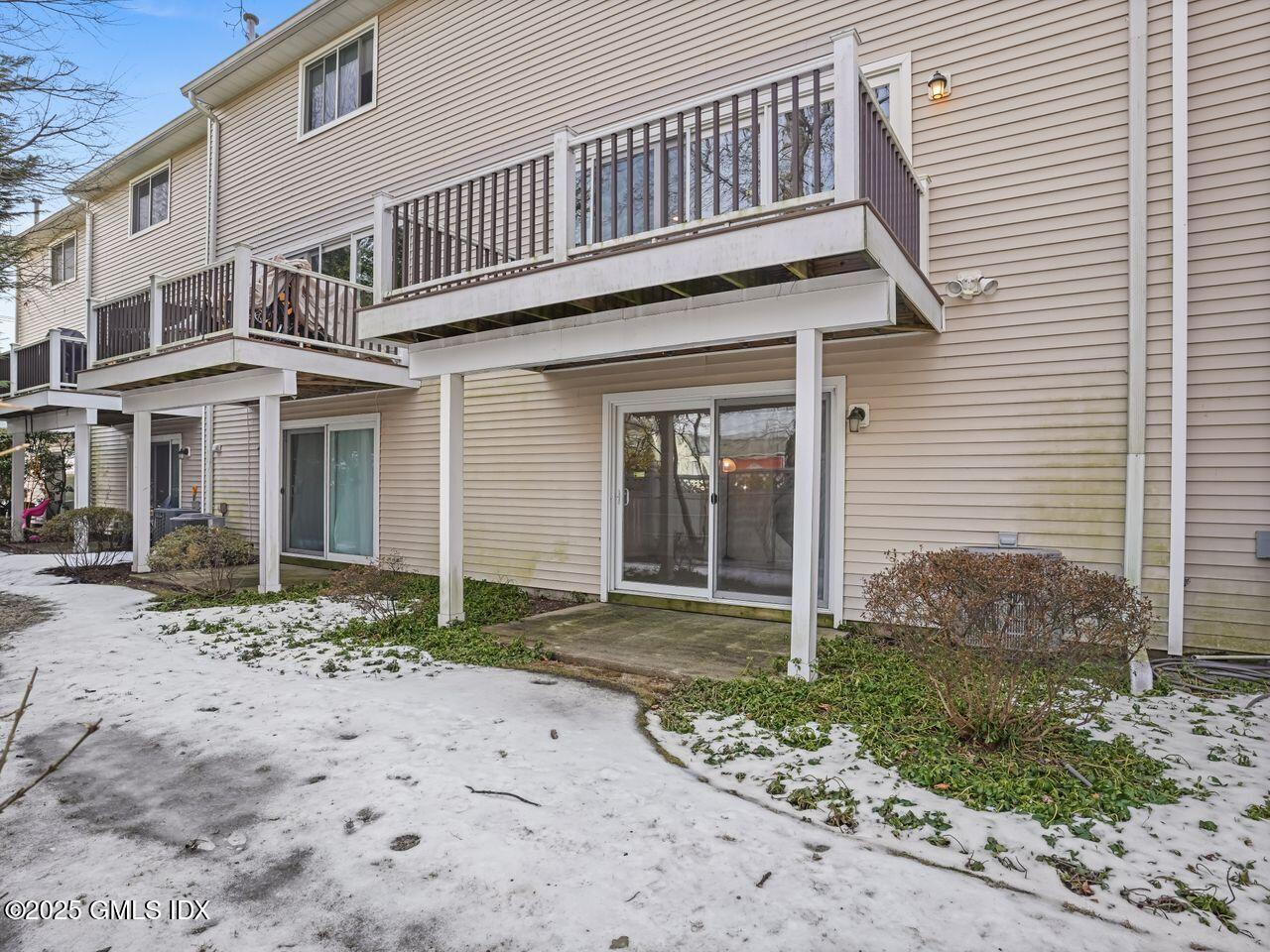 328 Hamilton Avenue, 2