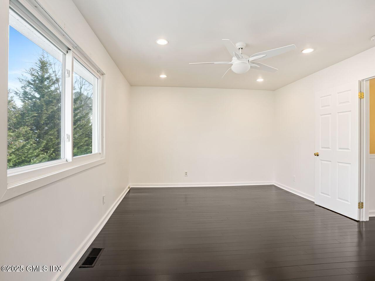 328 Hamilton Avenue, 2