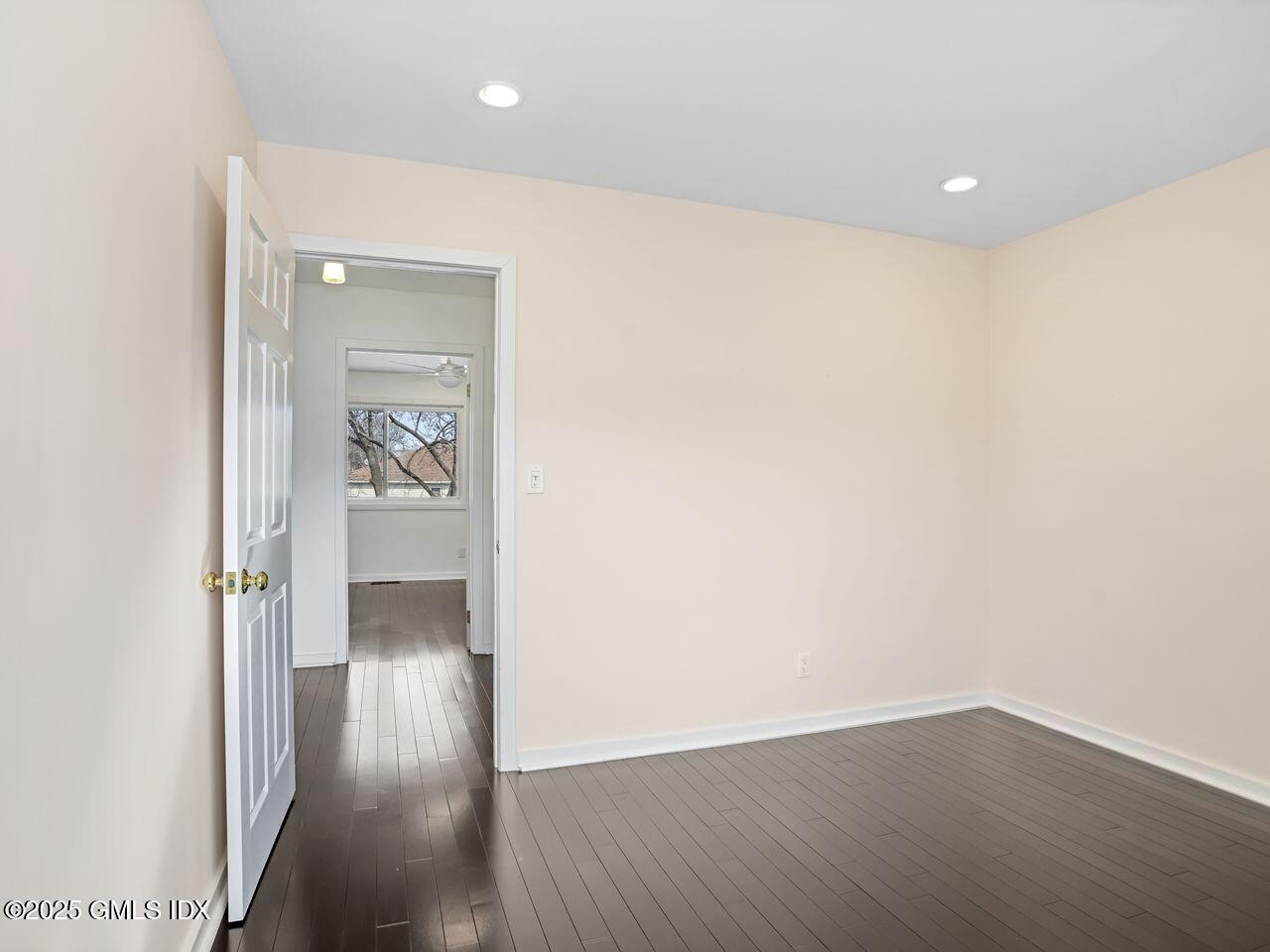 328 Hamilton Avenue, 2