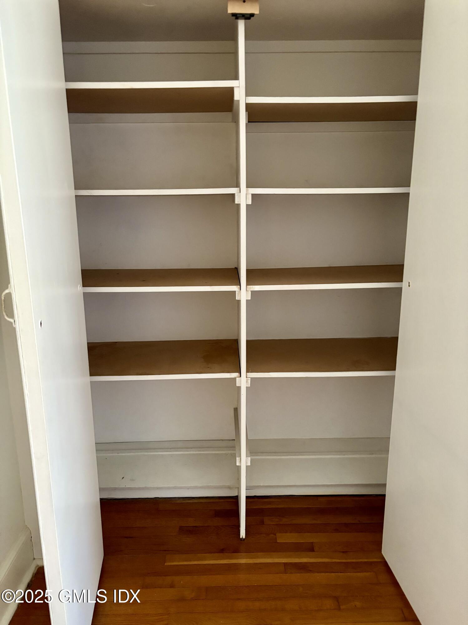 89 Pemberwick Road, 1