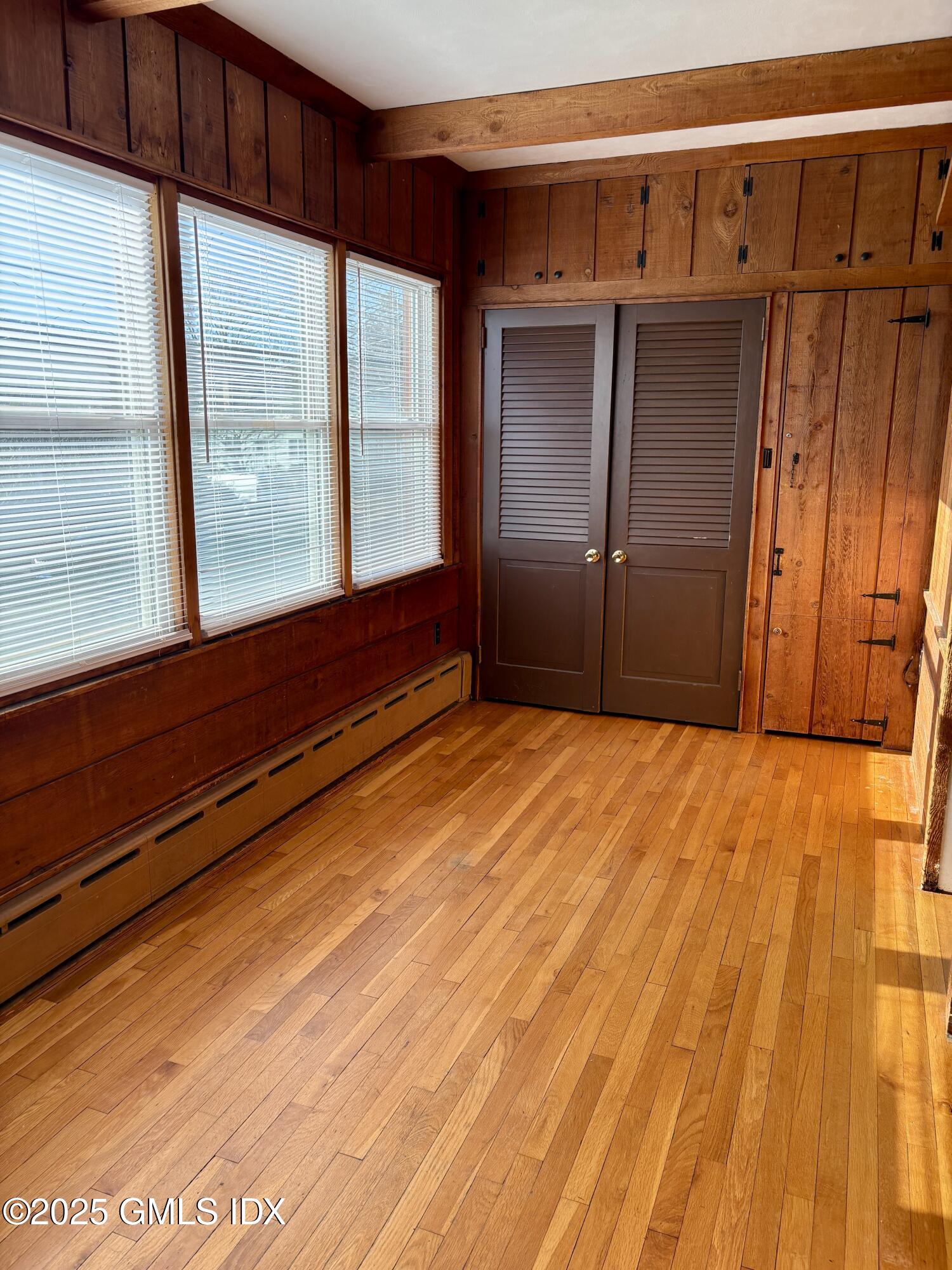 89 Pemberwick Road, 1