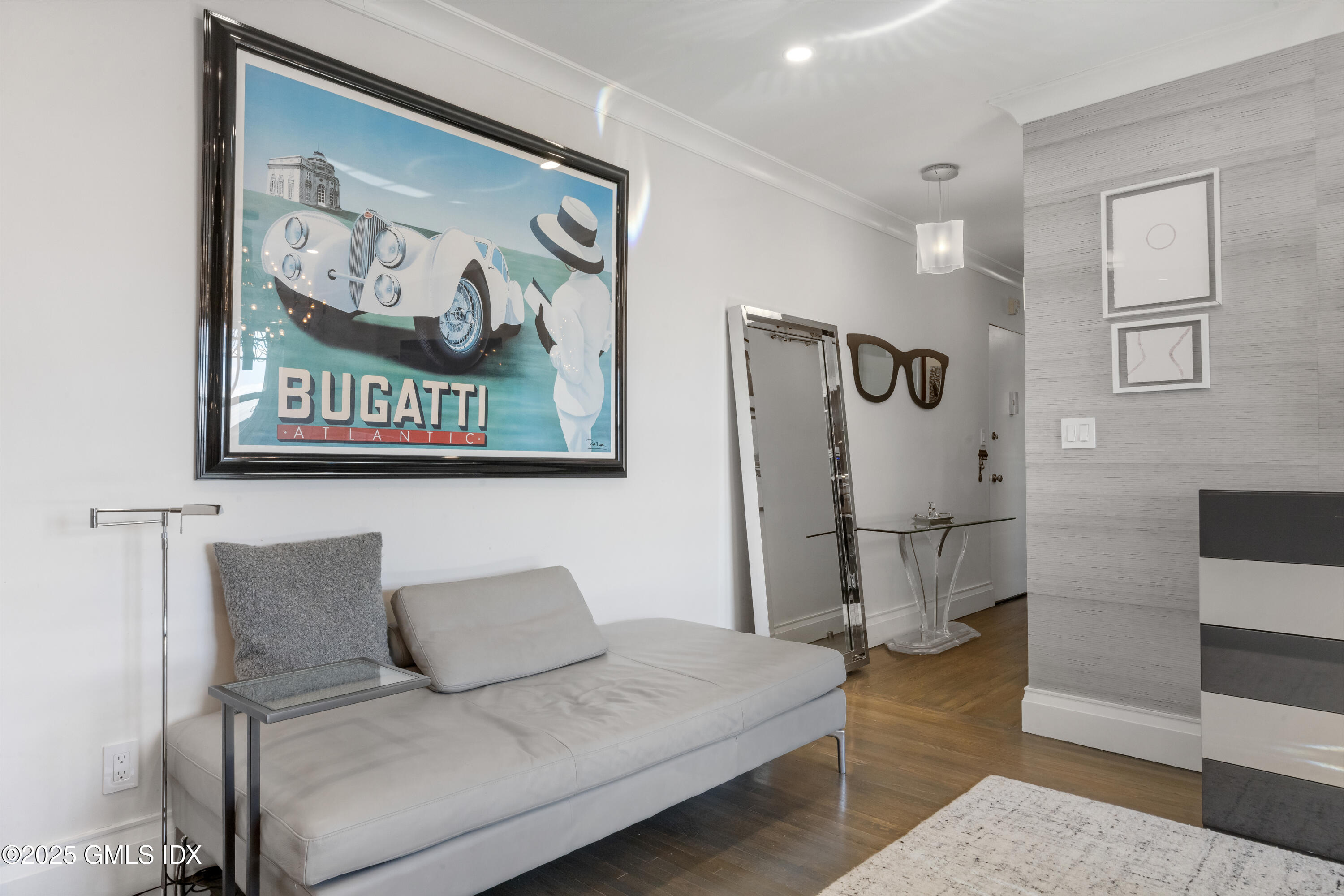 20 Church Street, A37