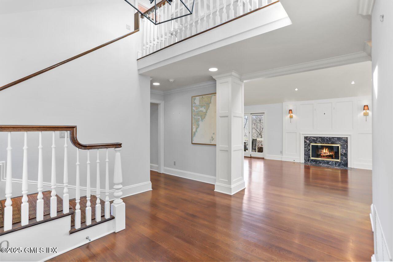 415 W Lyon Farm Drive, 415