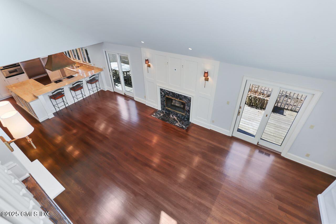 415 W Lyon Farm Drive, 415