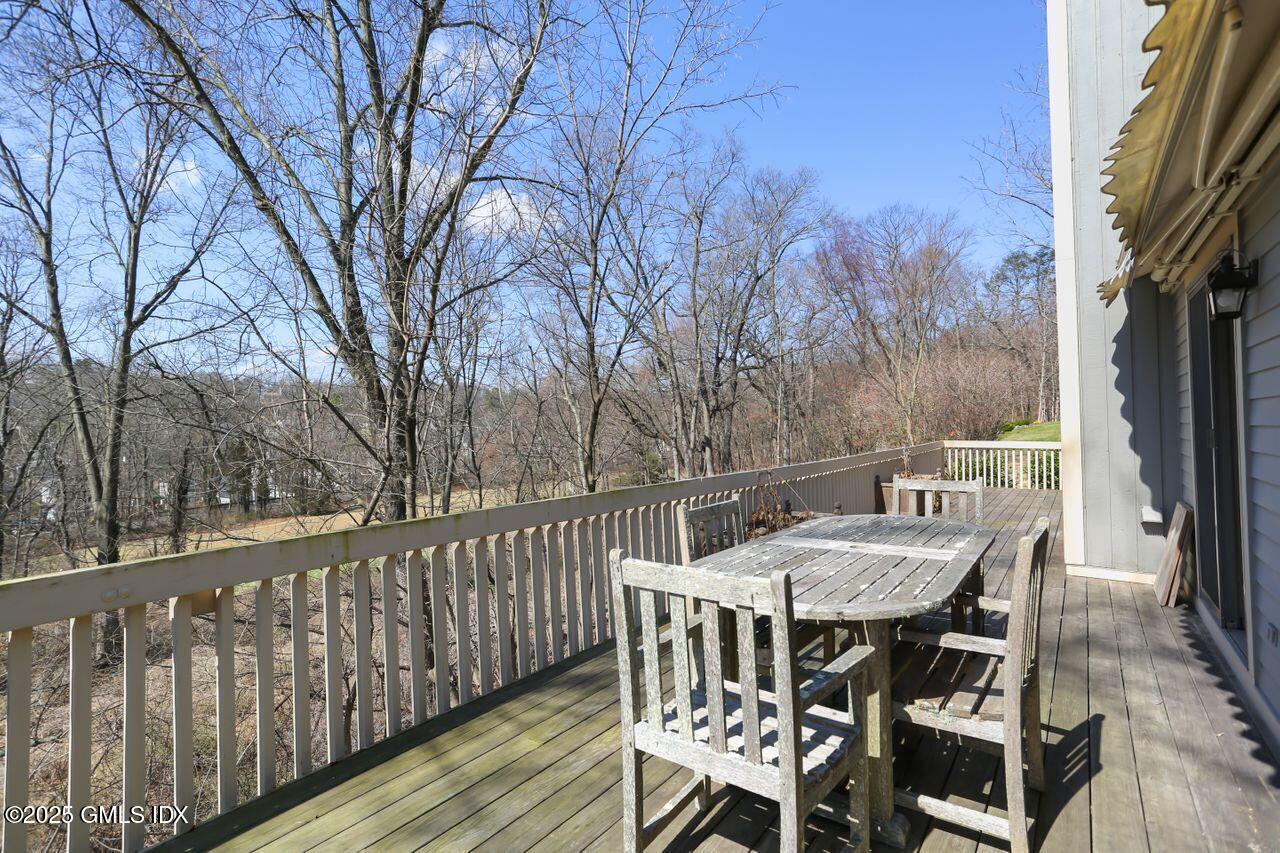 415 W Lyon Farm Drive, 415