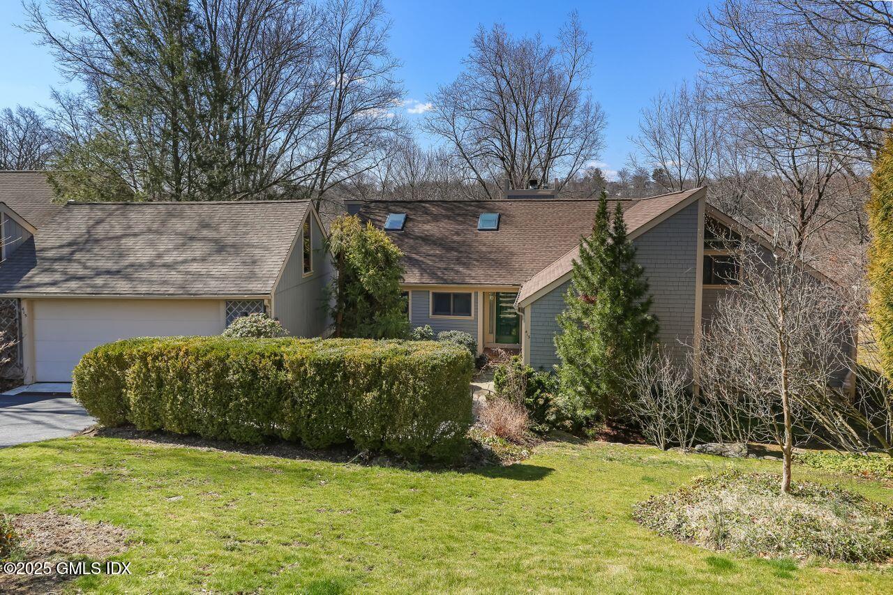 415 W Lyon Farm Drive, 415