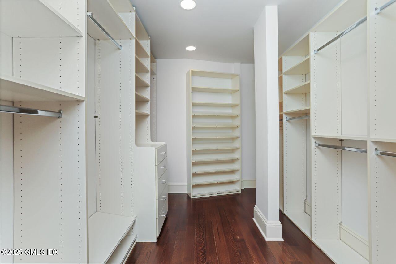 415 W Lyon Farm Drive, 415