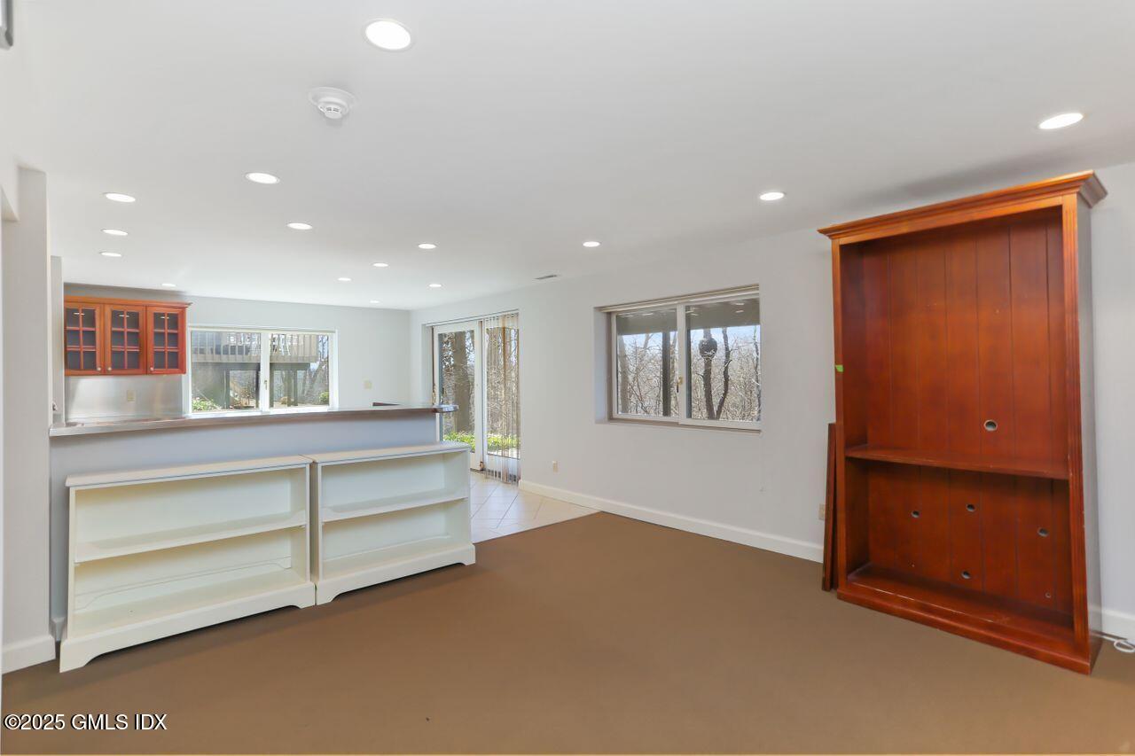 415 W Lyon Farm Drive, 415