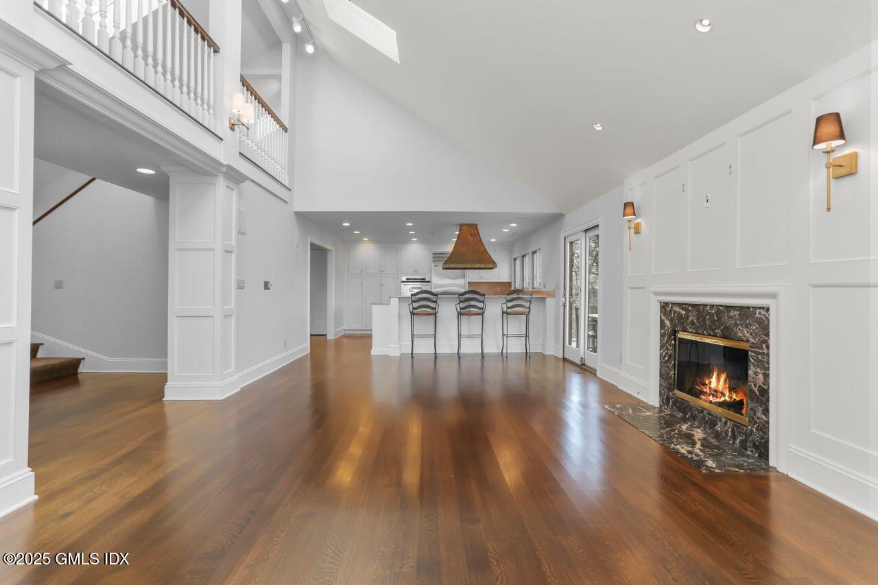 415 W Lyon Farm Drive, 415