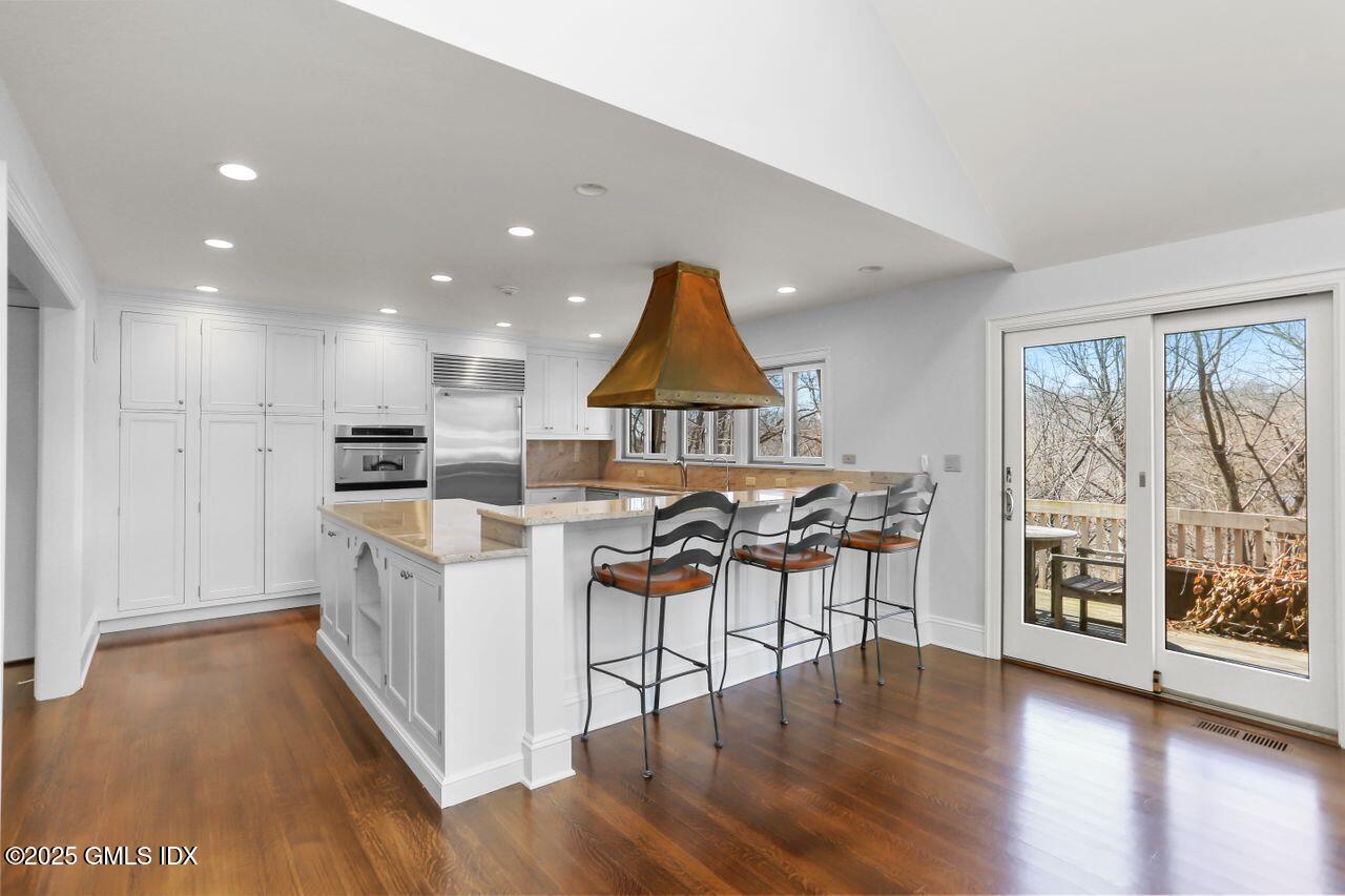 415 W Lyon Farm Drive, 415