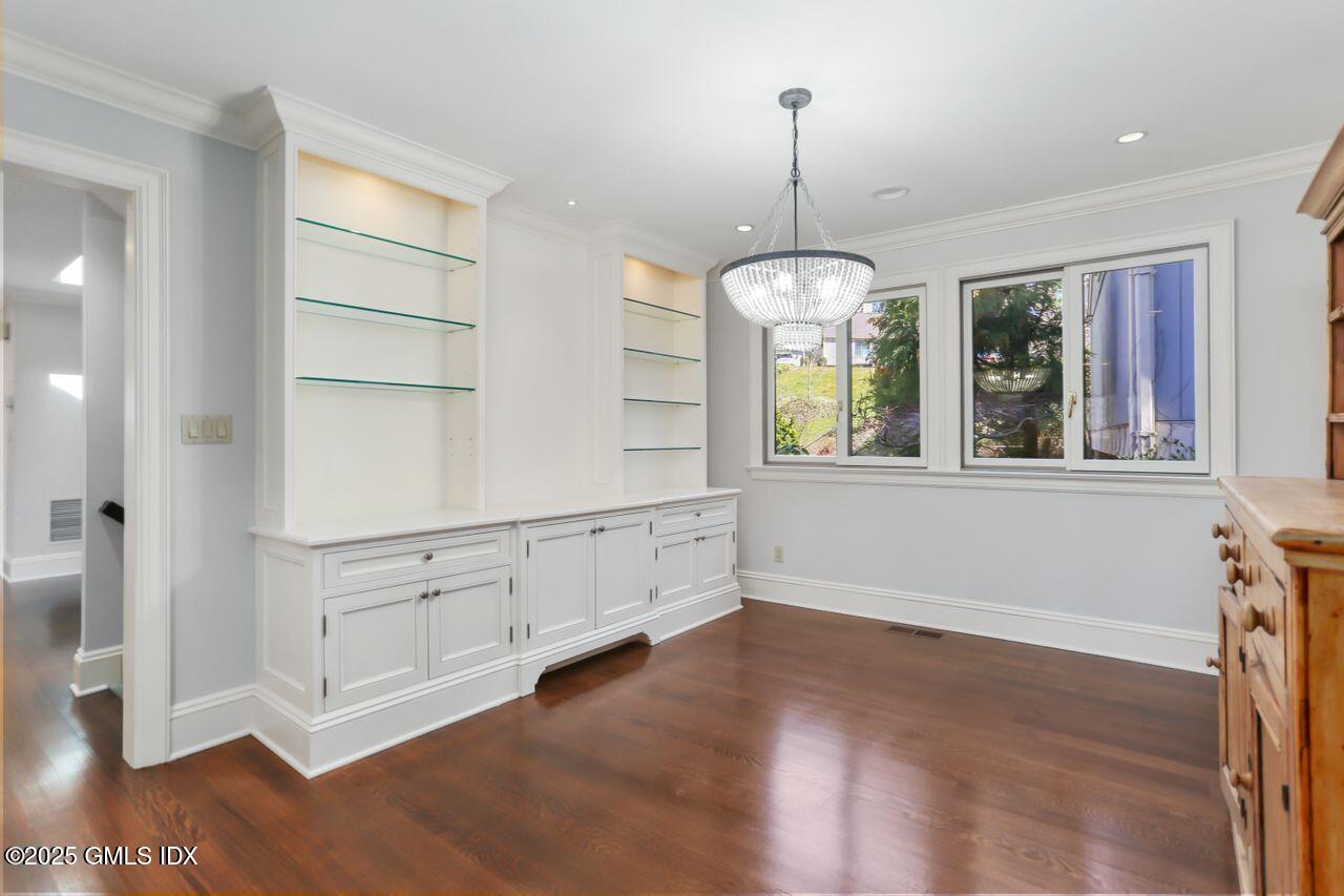 415 W Lyon Farm Drive, 415