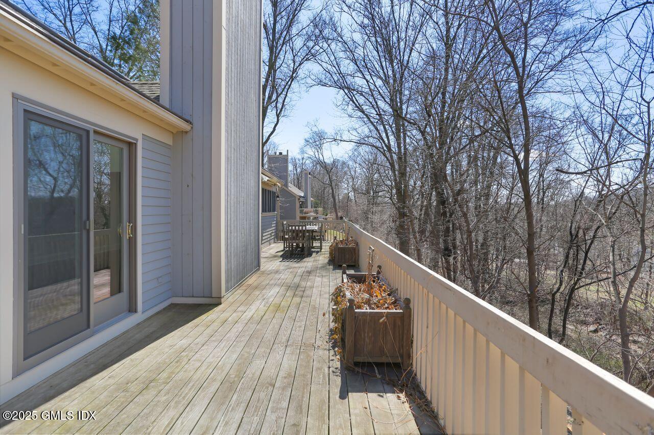 415 W Lyon Farm Drive, 415