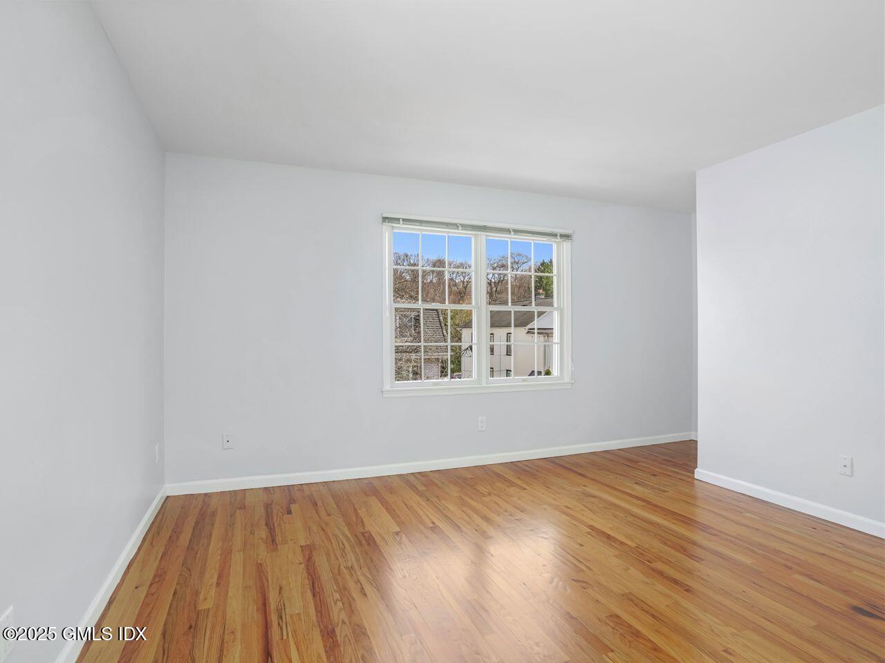 18 Hollow Wood Lane, D