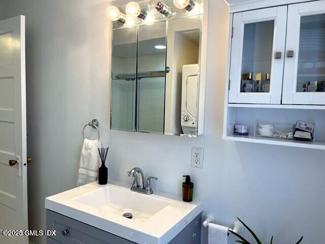 305 Milbank Avenue, B