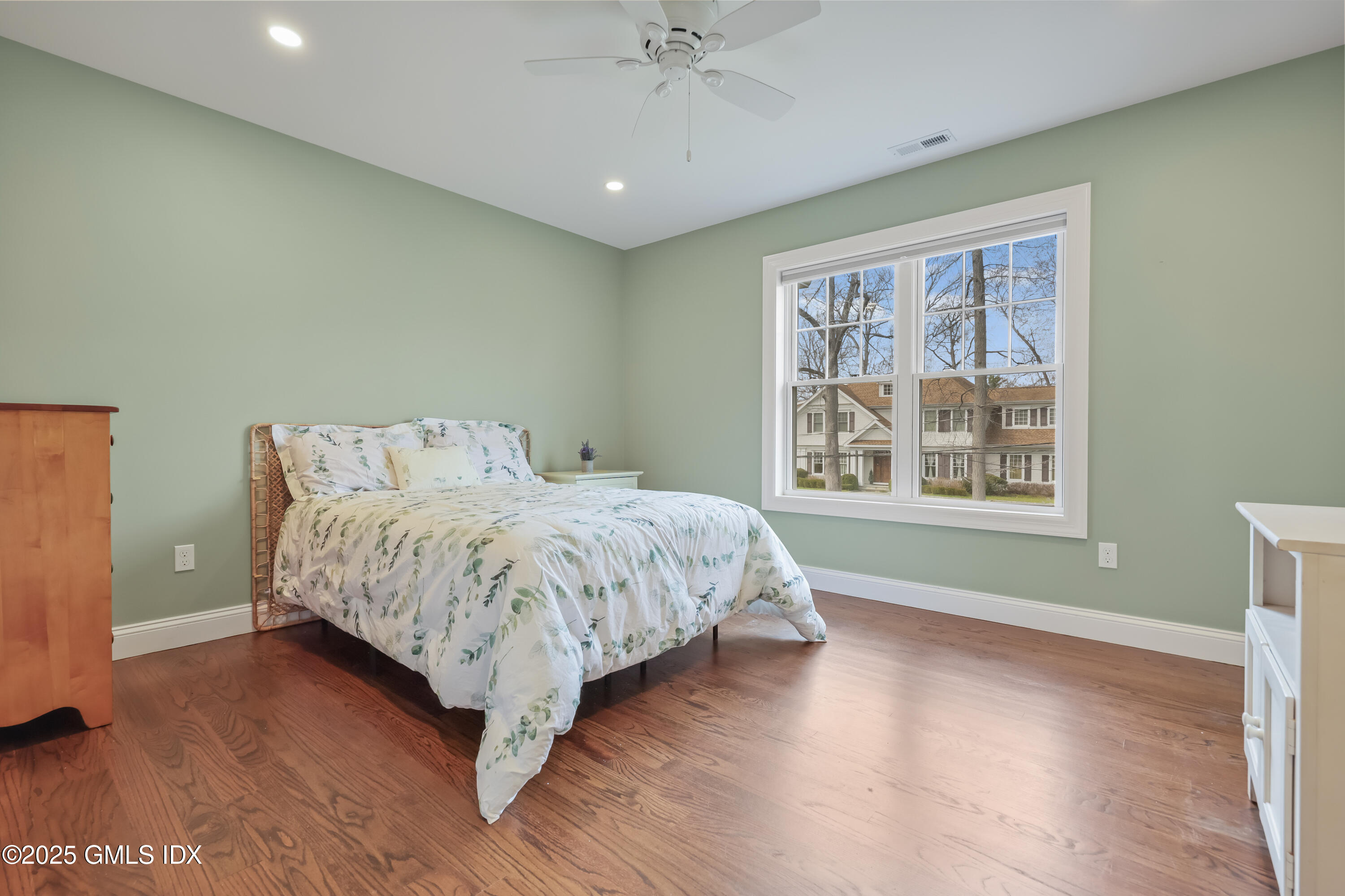 52 Morningside Drive